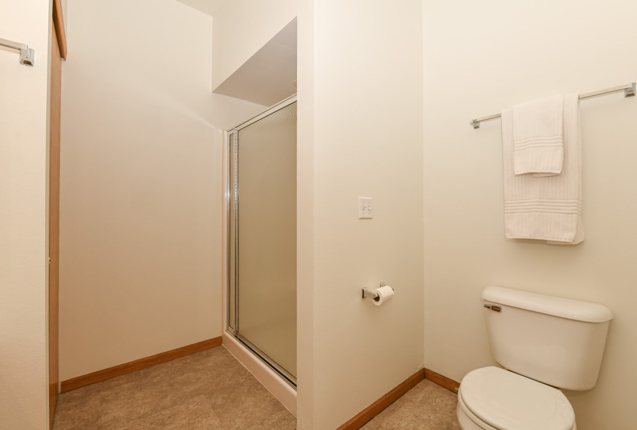 3110 Toldt Pkwy, Milwaukee WI  53227-3960 exterior