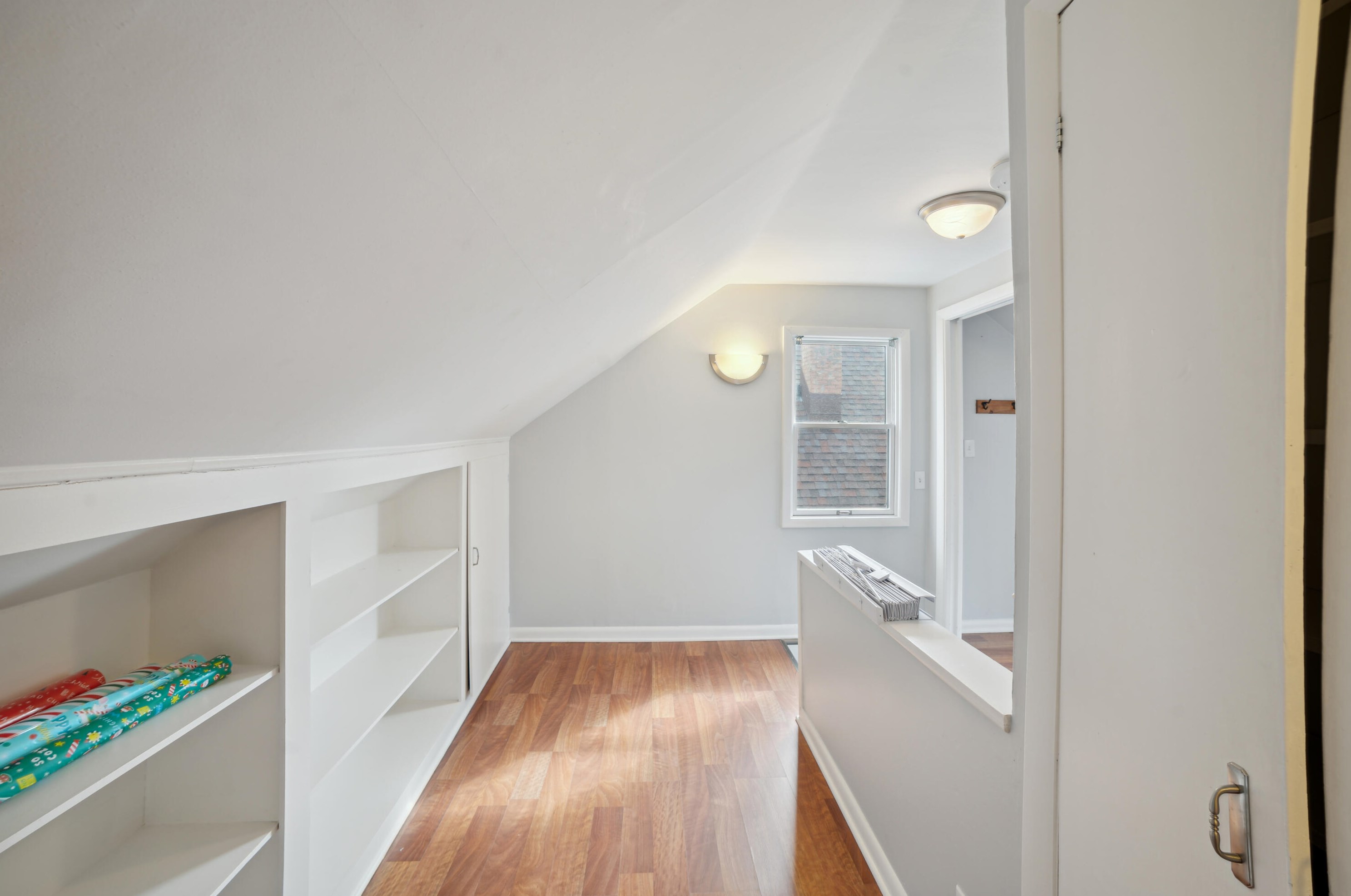 3373 90th St, Milwaukee WI  53227-4403 exterior