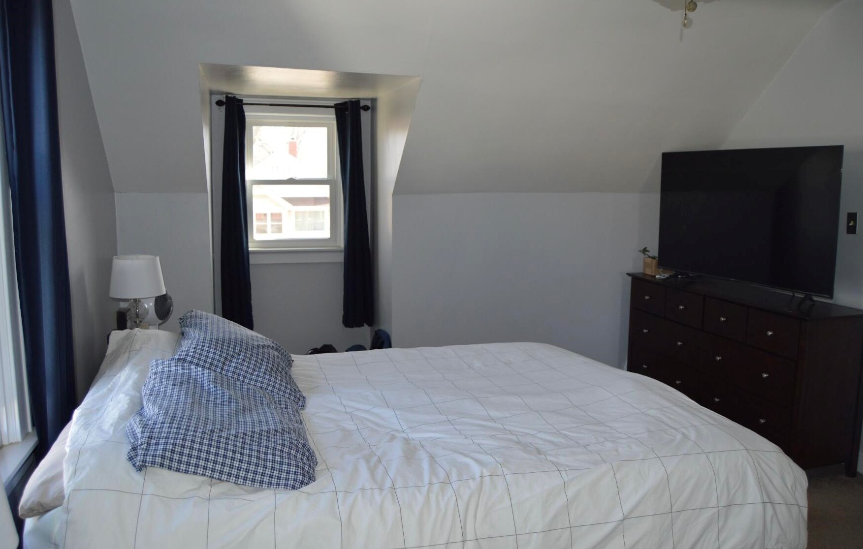 2423 79, Milwaukee WI 53219-1718 exterior