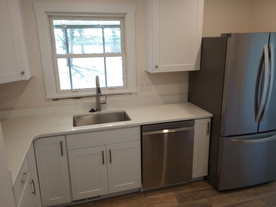 535 High St, Walworth, WI 53184