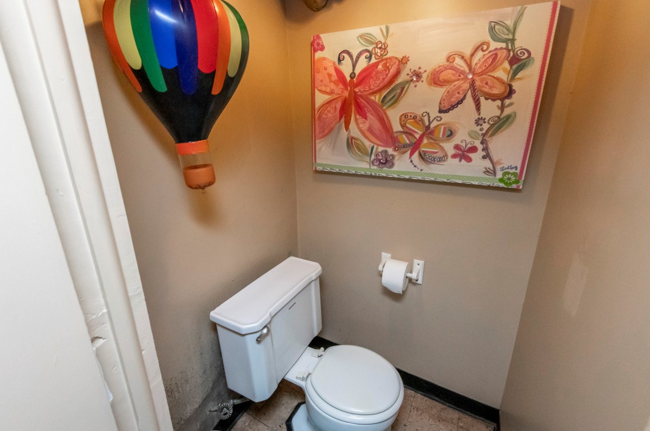 3745 86, Milwaukee WI 53227-4622 exterior