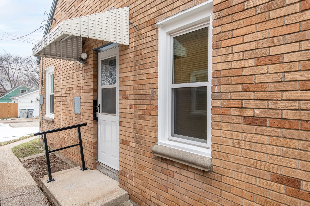 3745 86, Milwaukee WI 53227-4622 exterior