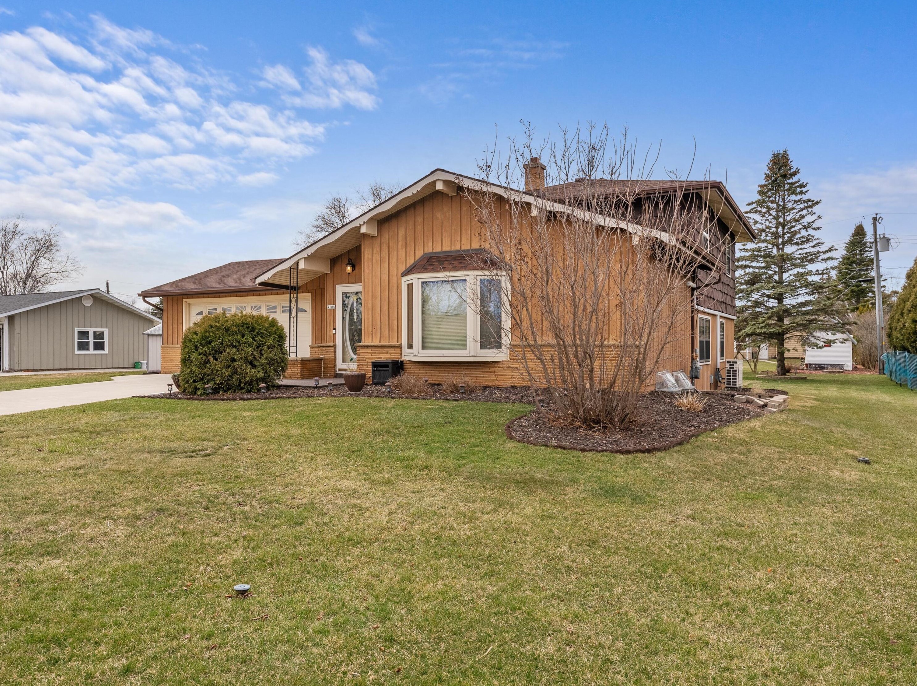 4108 N 30th St, Sheboygan, WI 53083