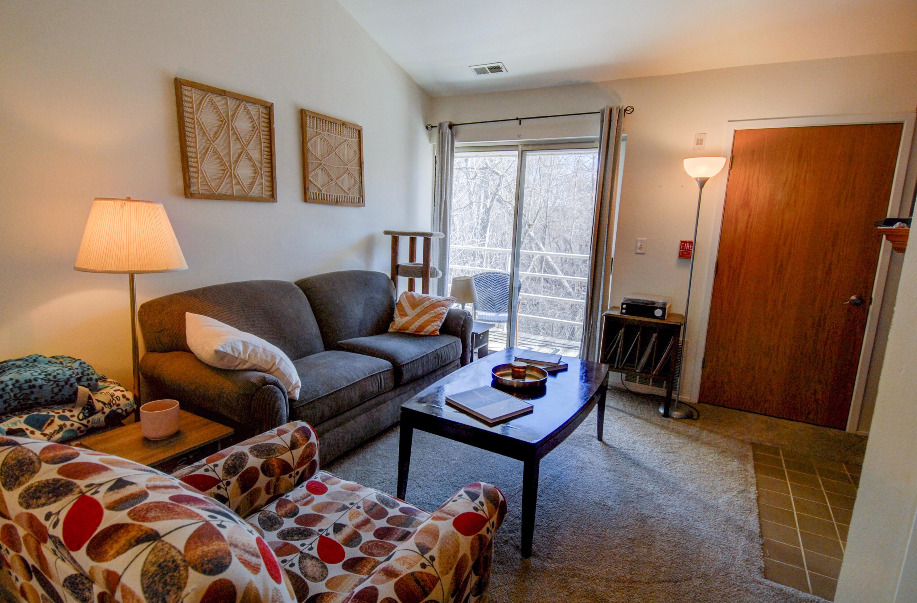 789 Puetz Rd, Oak Creek, WI 53154-3234