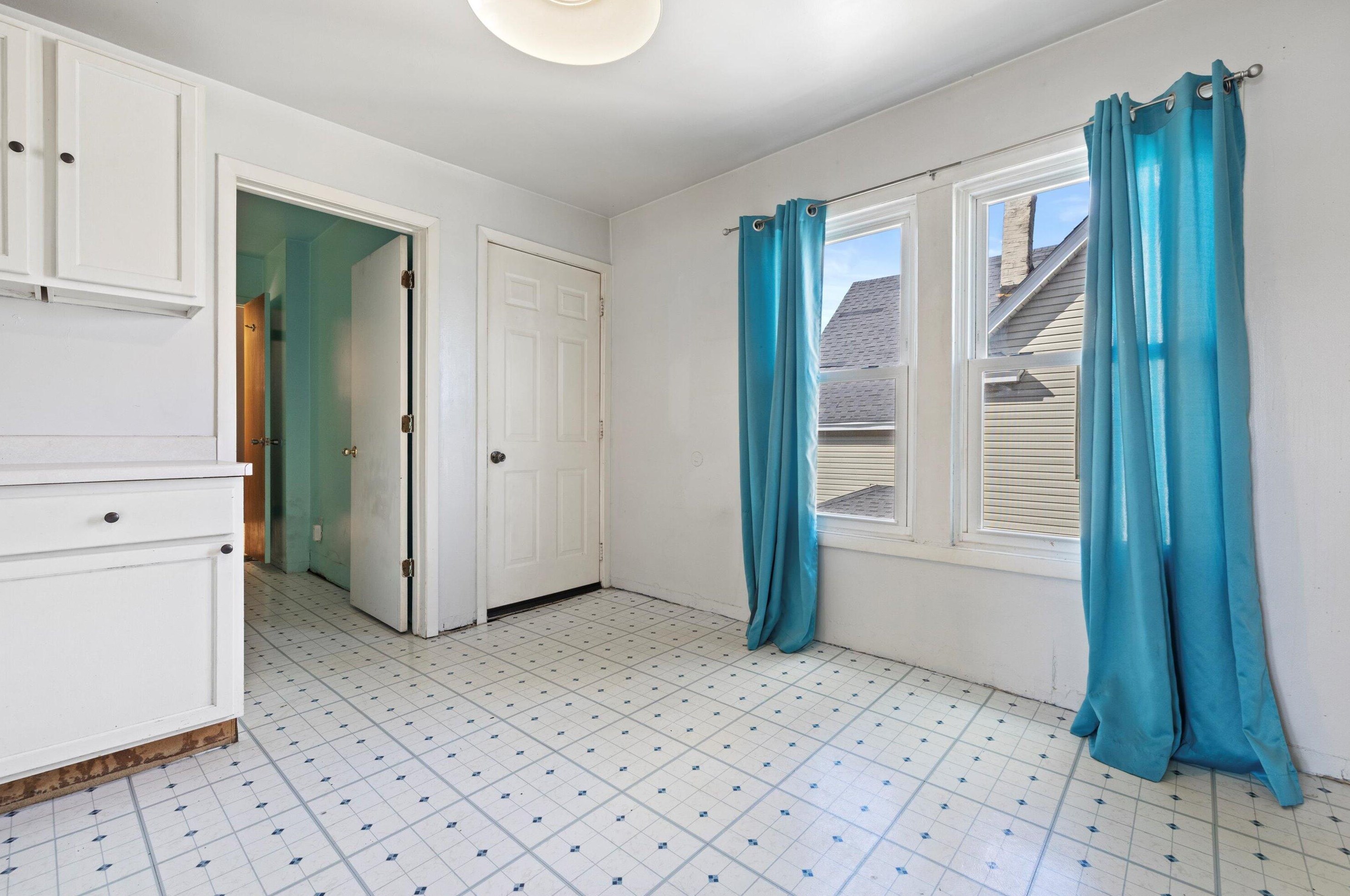 5432 25 Ave, Kenosha WI 53143-4703 exterior