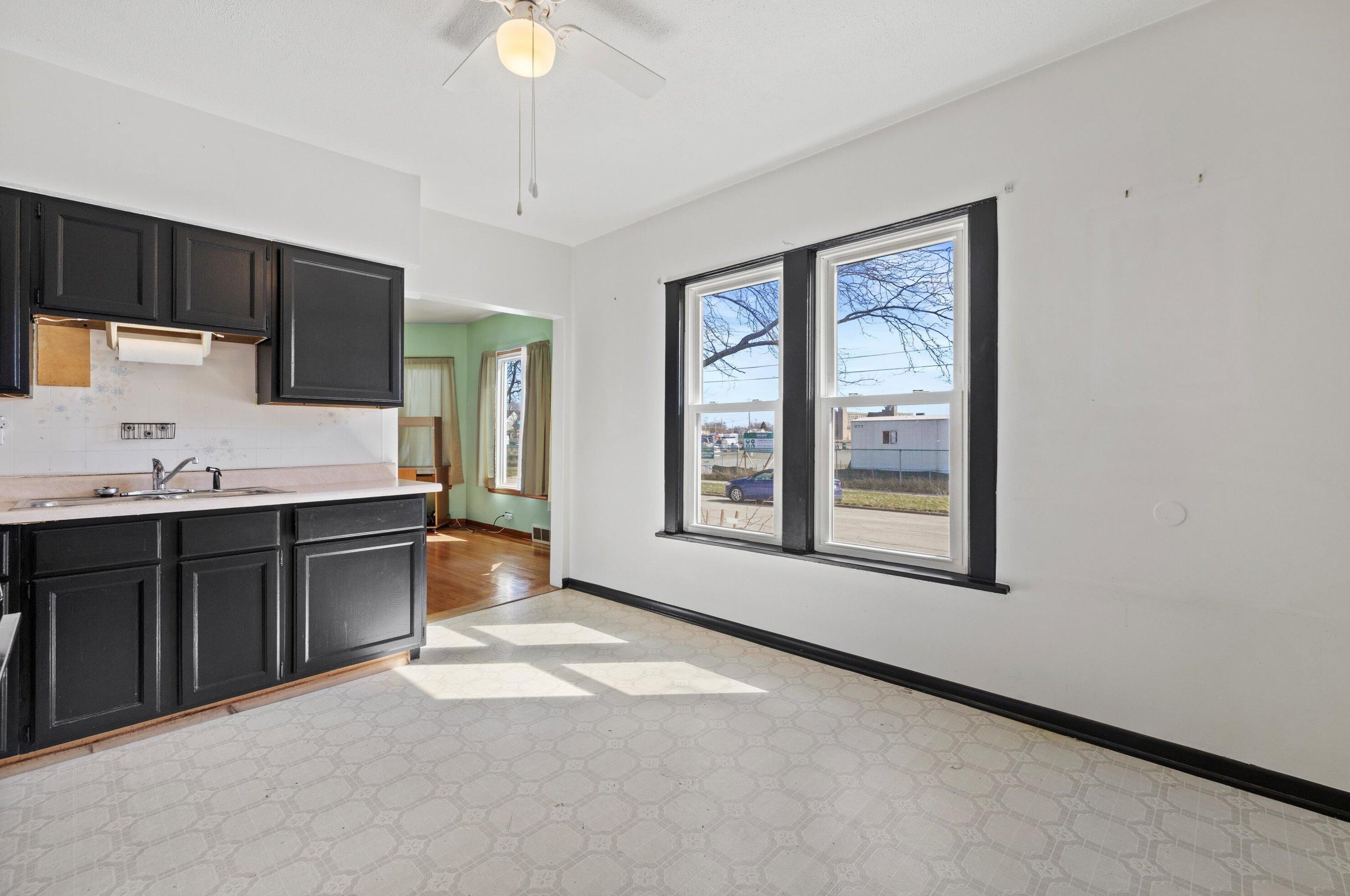 5432 25 Ave, Kenosha WI 53143-4703 exterior