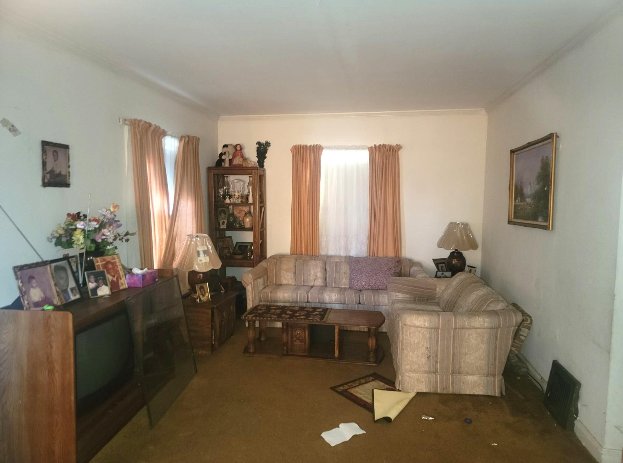 4058 20th St, Milwaukee, WI 53209-6844