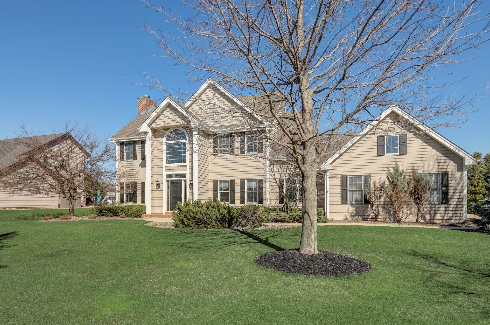 13590 W Eagle Trace, Waukesha, WI 53151