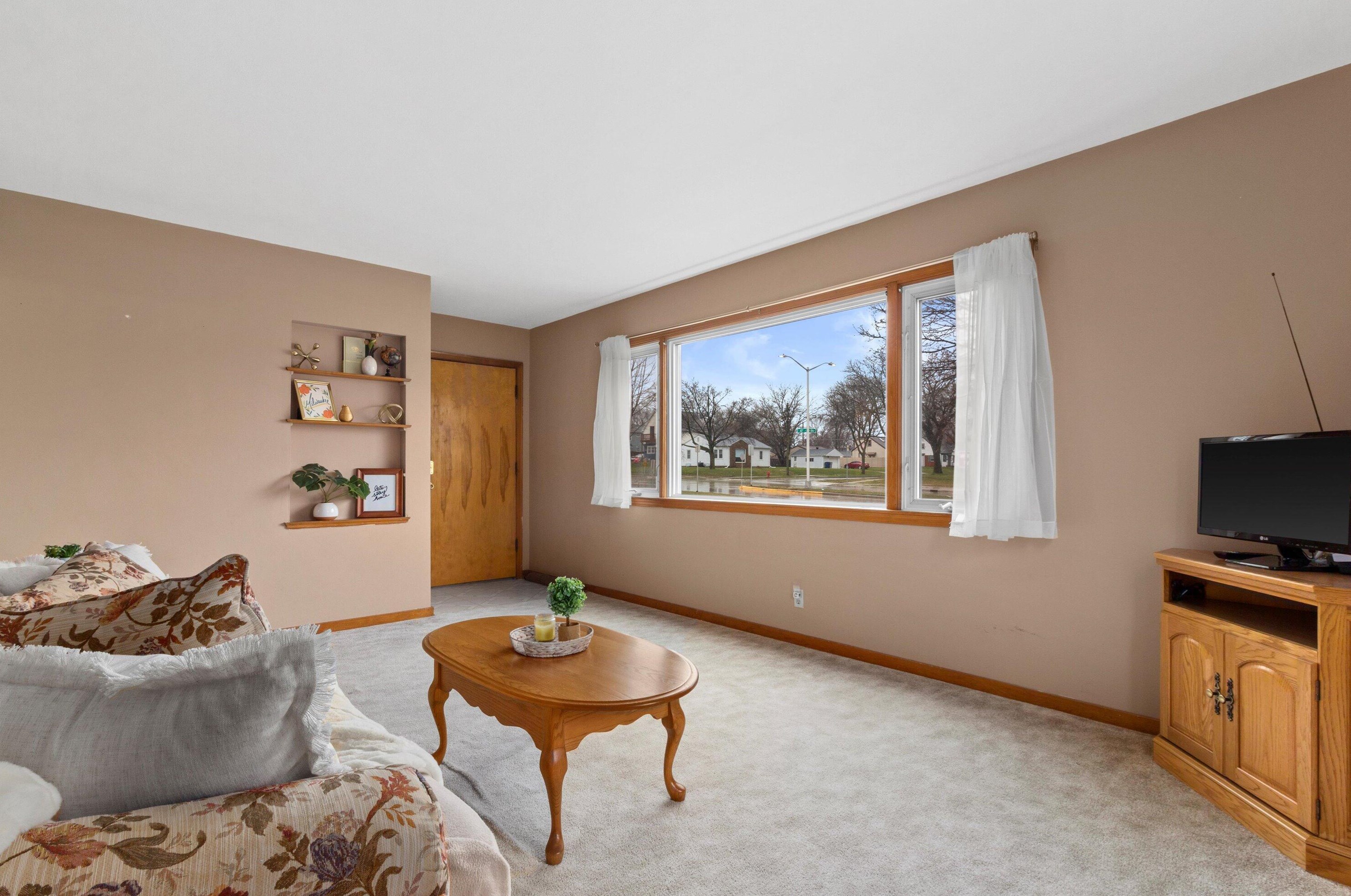 3268 60, Milwaukee WI 53219-4340 exterior