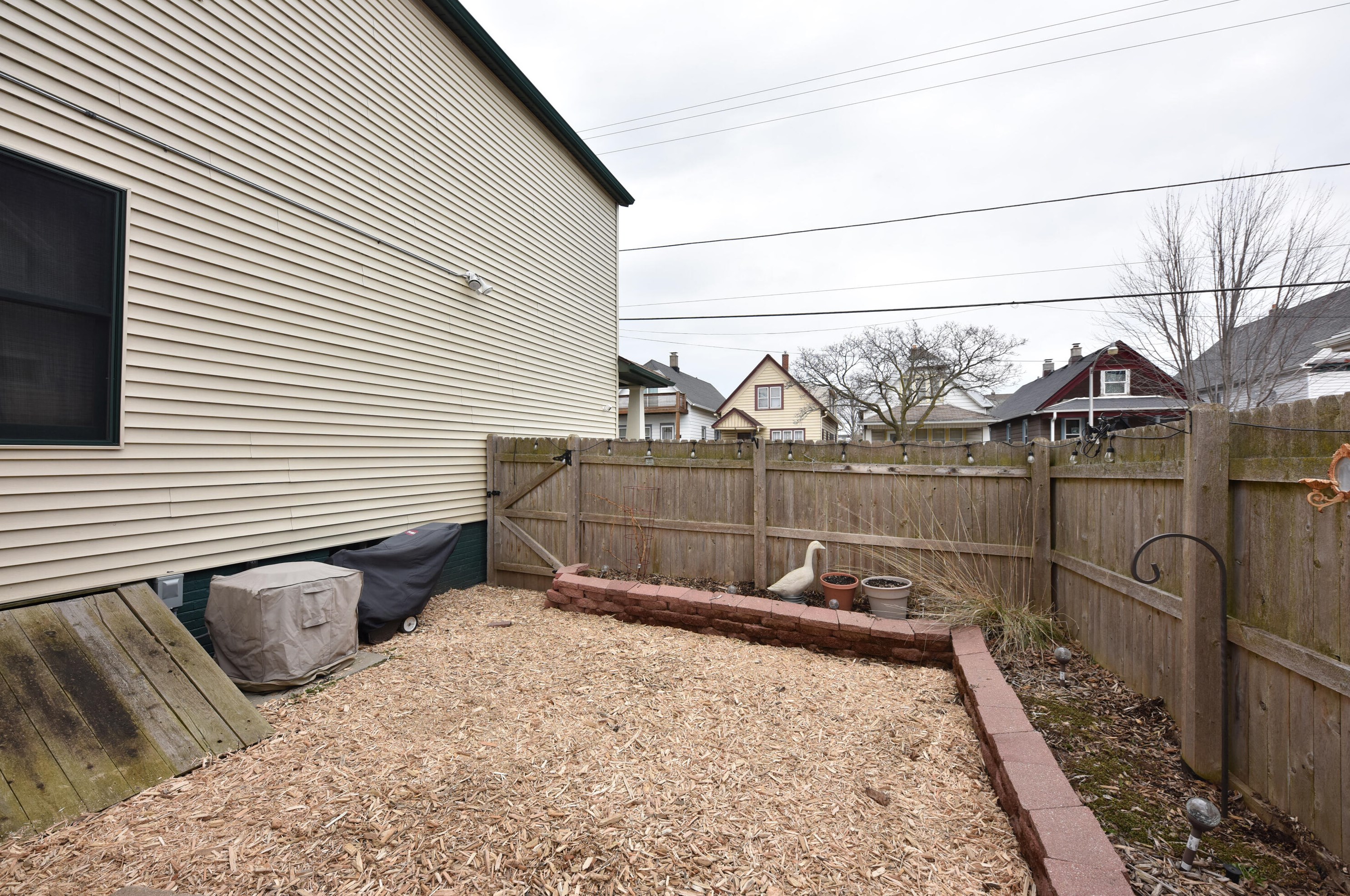 721 Clarke St, Milwaukee WI 53212-2923 exterior