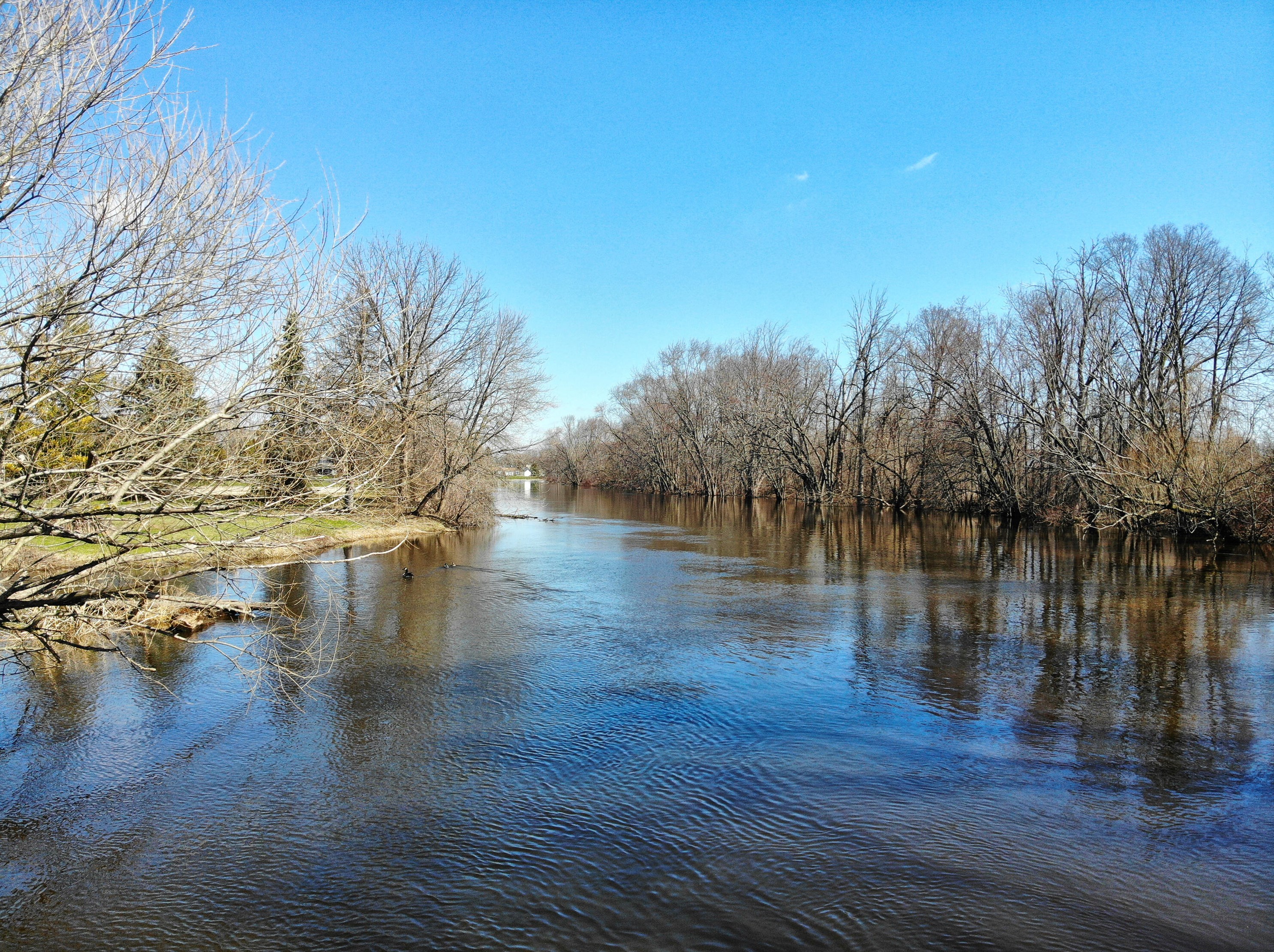 654 S Main St, Saukville, WI 53080