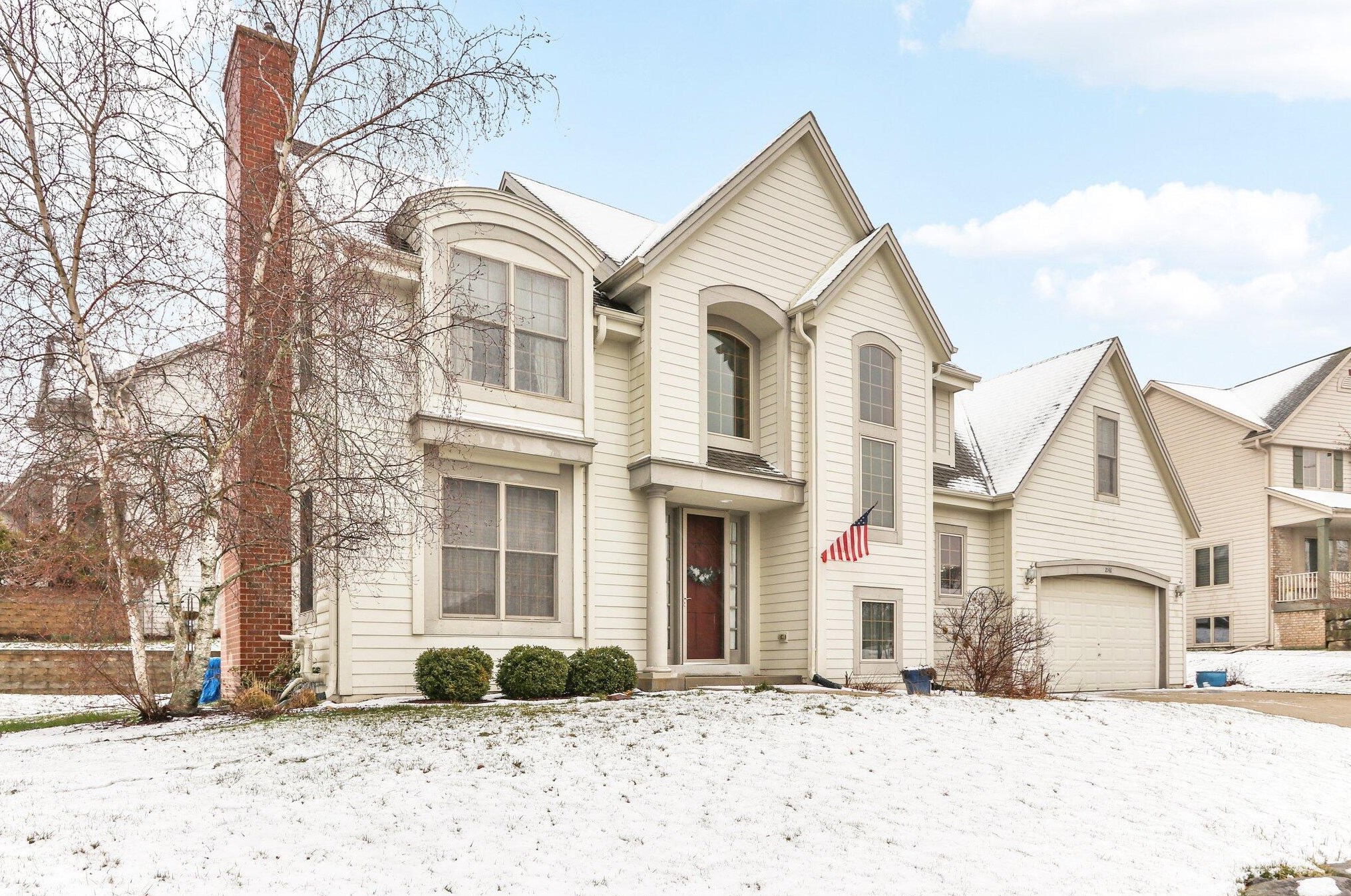 2146 Deer Path, Waukesha, WI 53189-8237