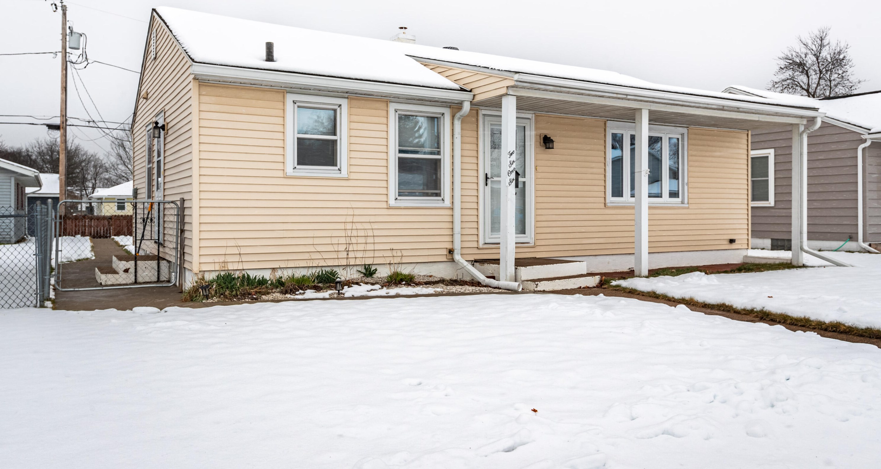 2616 15th St, La Crosse WI  54601-6416 exterior