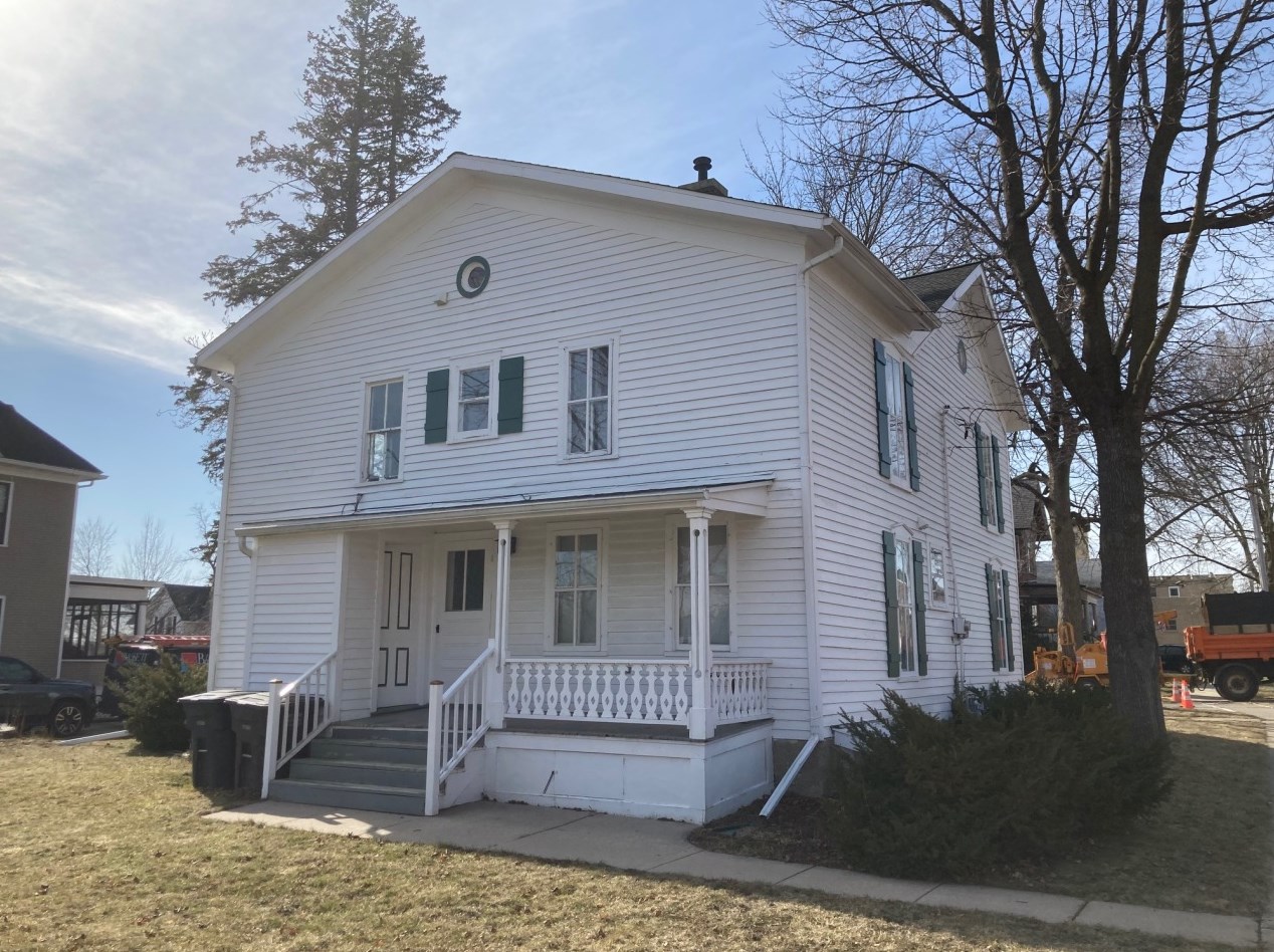 202 S Whitewater Ave, Jefferson, WI 53549