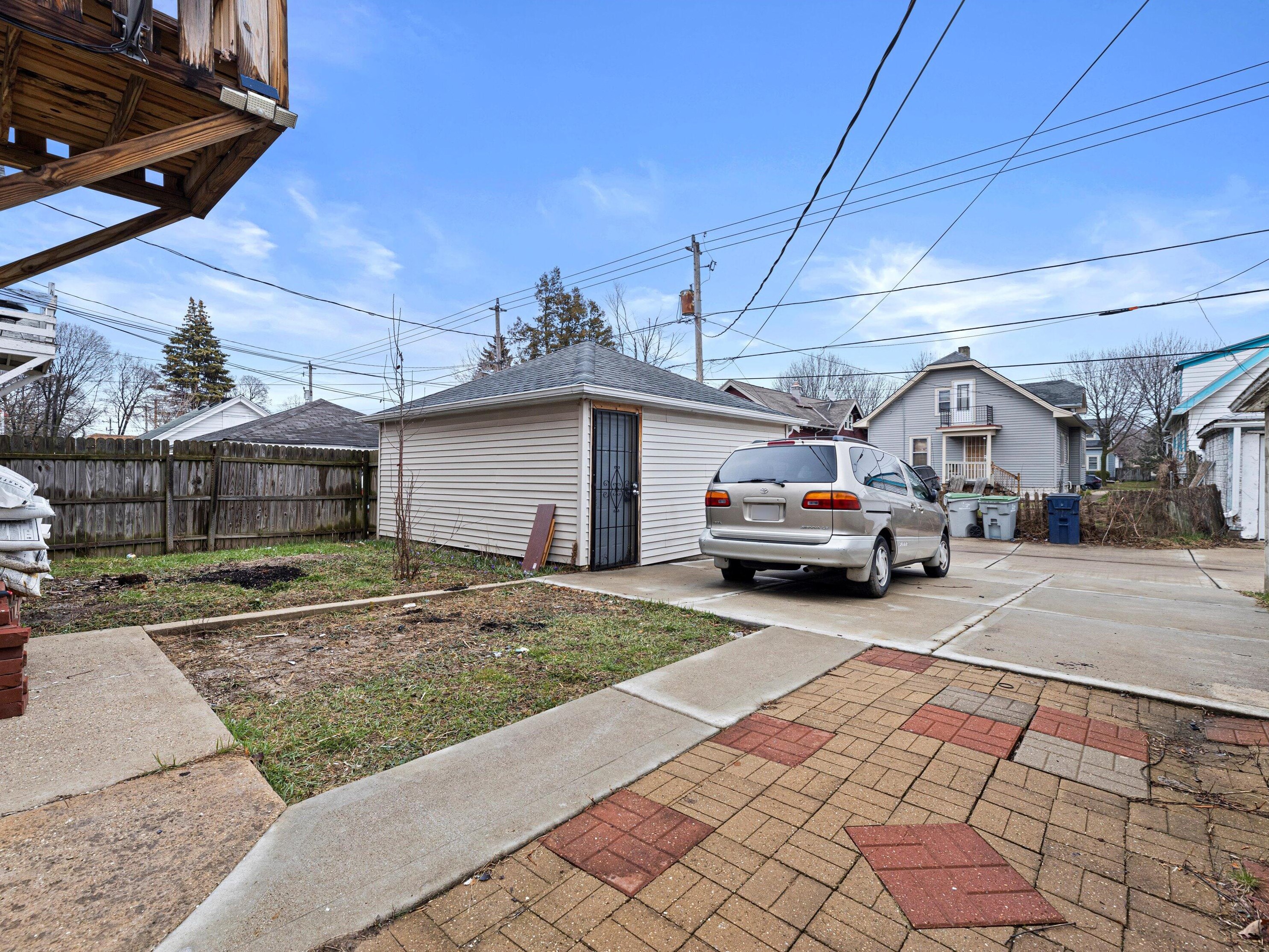 2728 47th St, Milwaukee WI  53210-2444 exterior