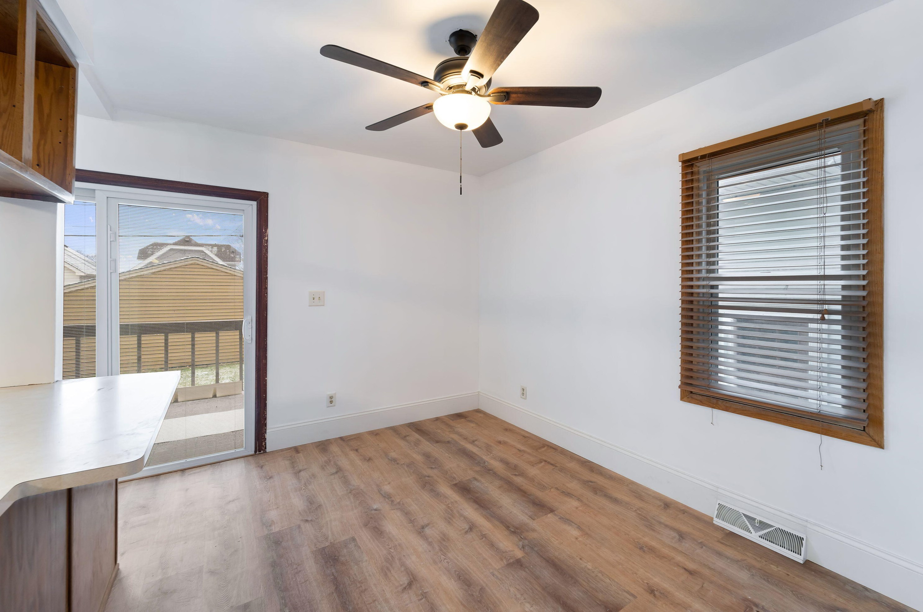 865 75th St, Milwaukee WI  53214-3014 exterior