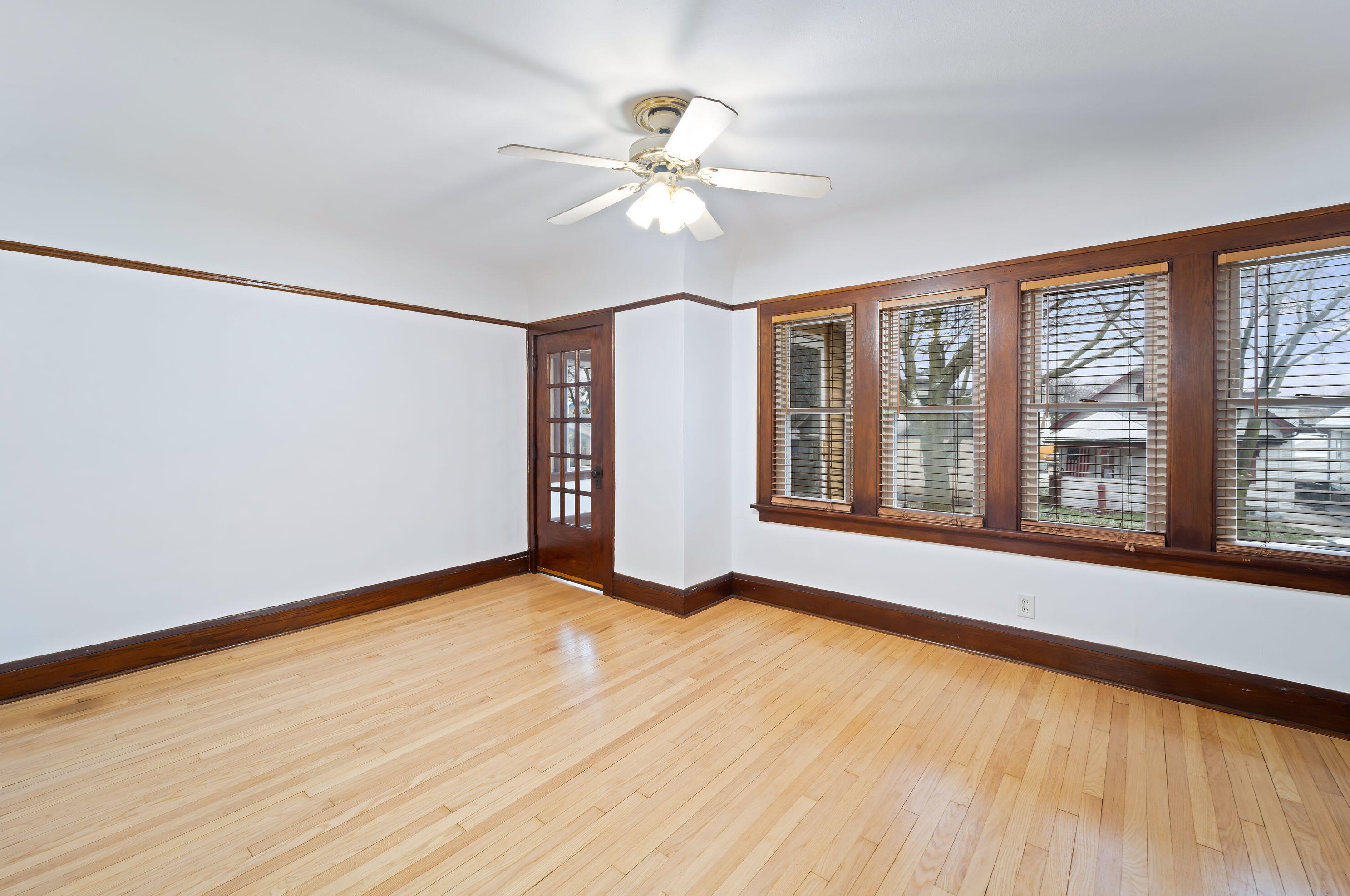 865 75th St, Milwaukee WI  53214-3014 exterior