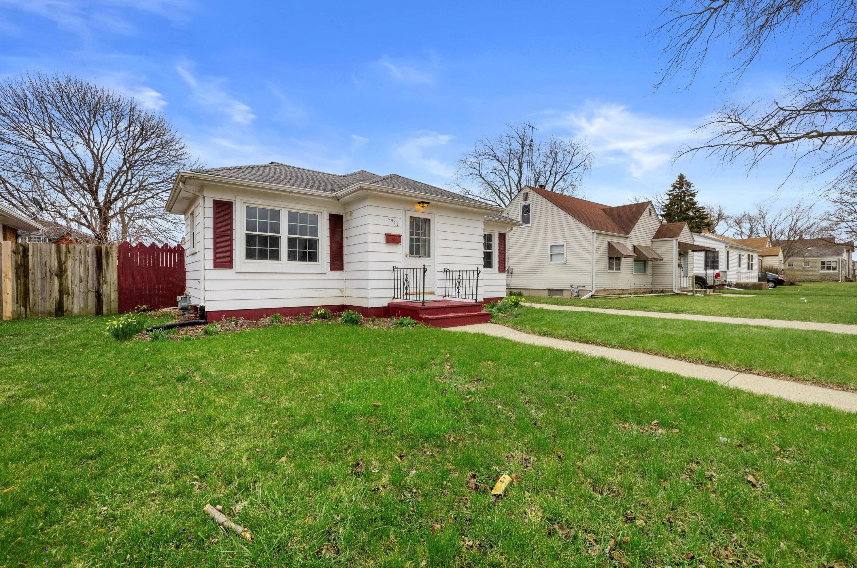 4911 33 Ave, Kenosha WI 53144-4019 exterior