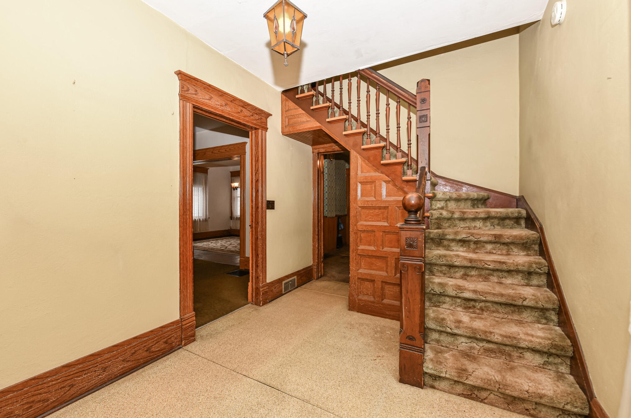219 7th Ave, West Bend WI  53095-3240 exterior