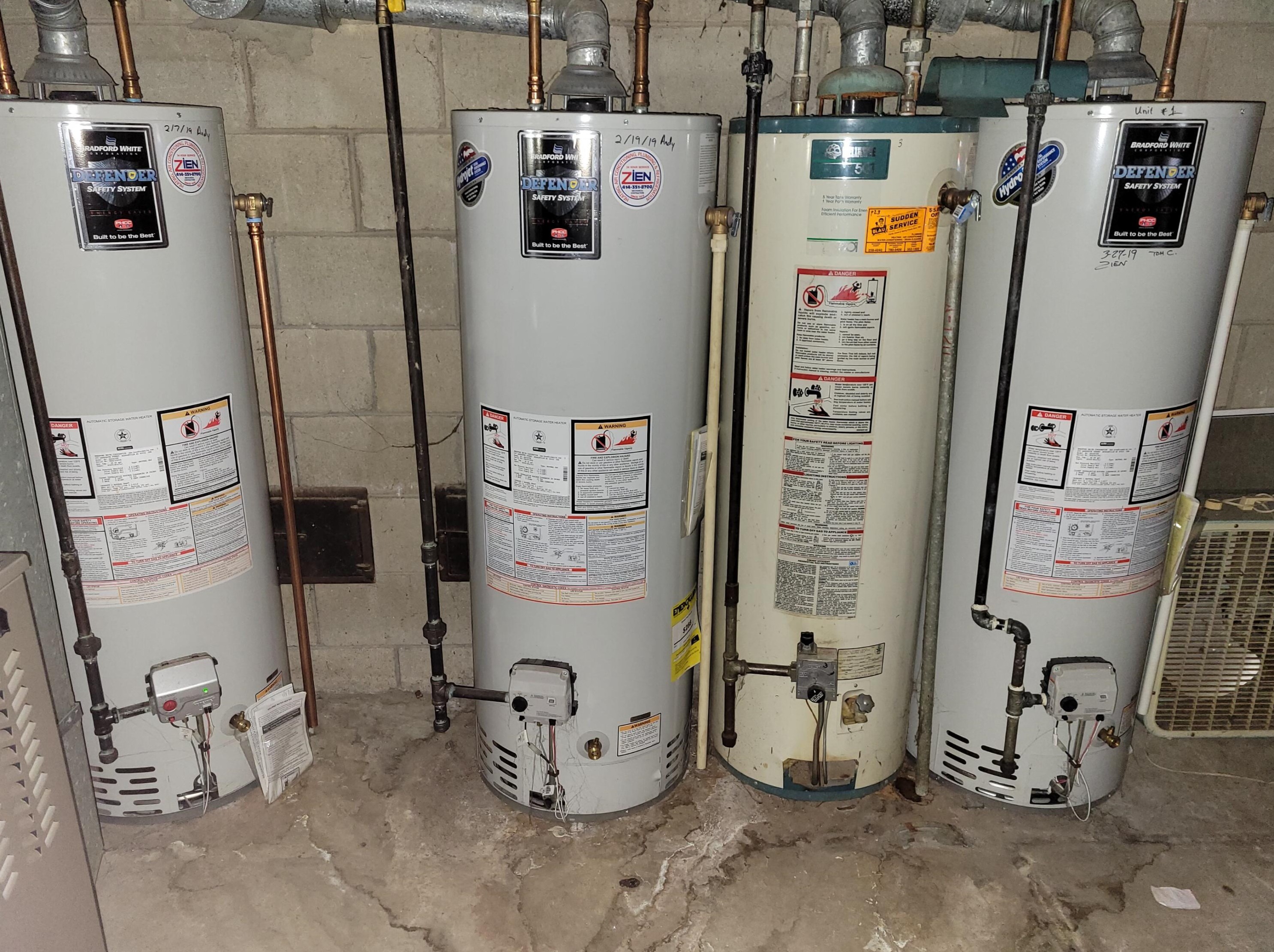 7200 Burleigh St, Milwaukee WI 53210-1082 exterior