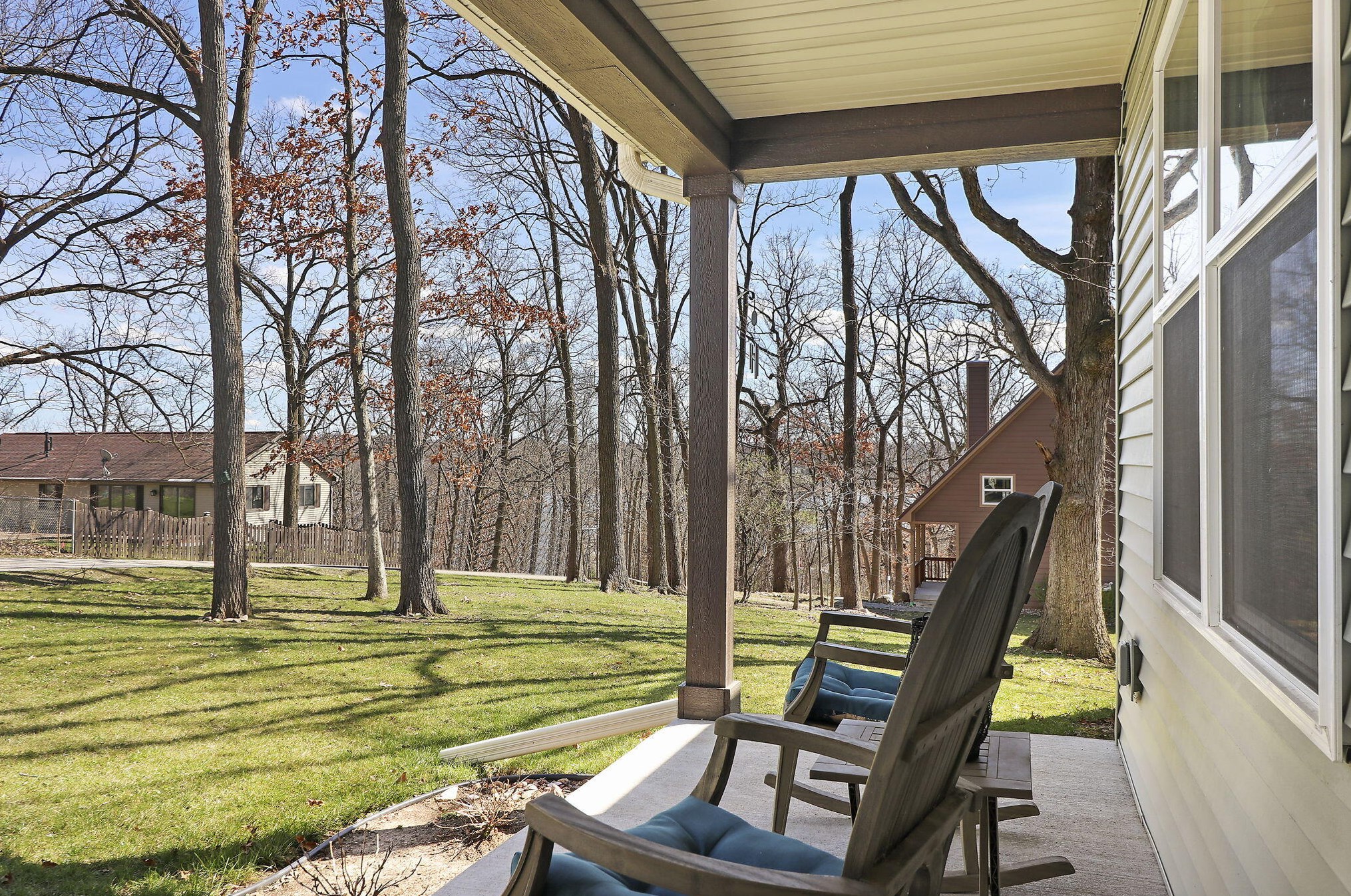 3333 N Narcissus Rd, Lake Geneva, WI 53147