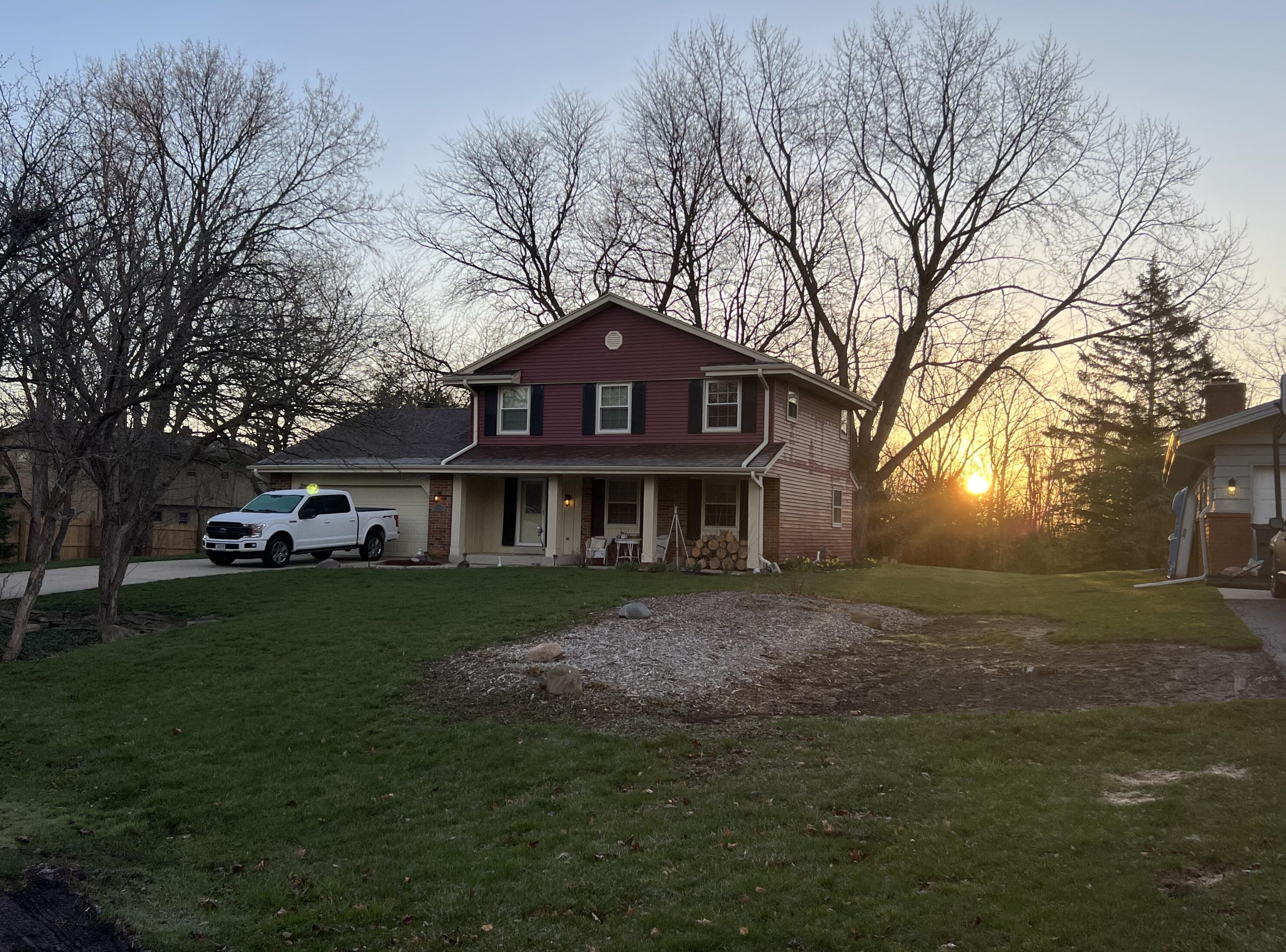 3821 Pinehill Blvd, Racine, WI 53403
