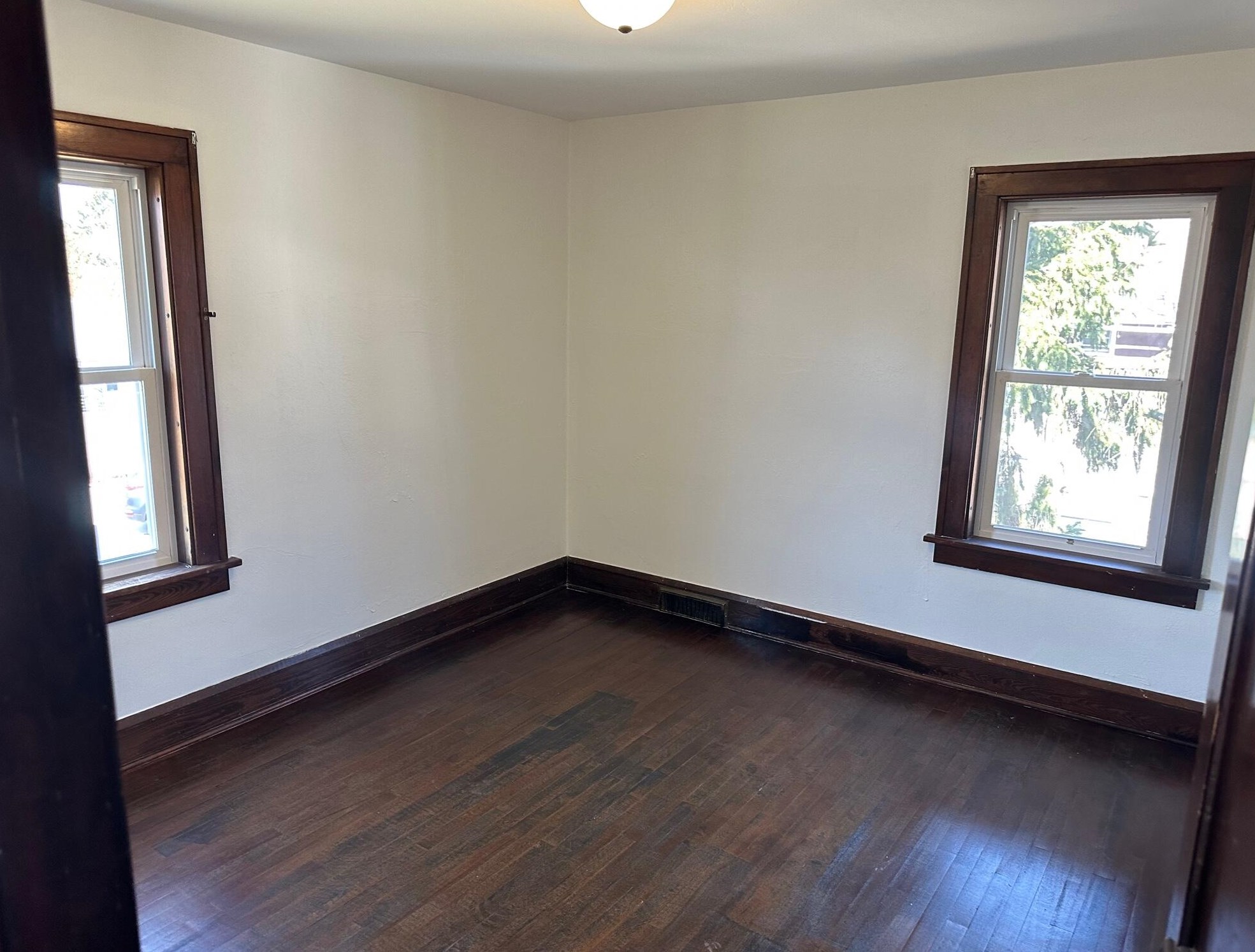 2214 14th St, Two Rivers WI  54241-2851 exterior