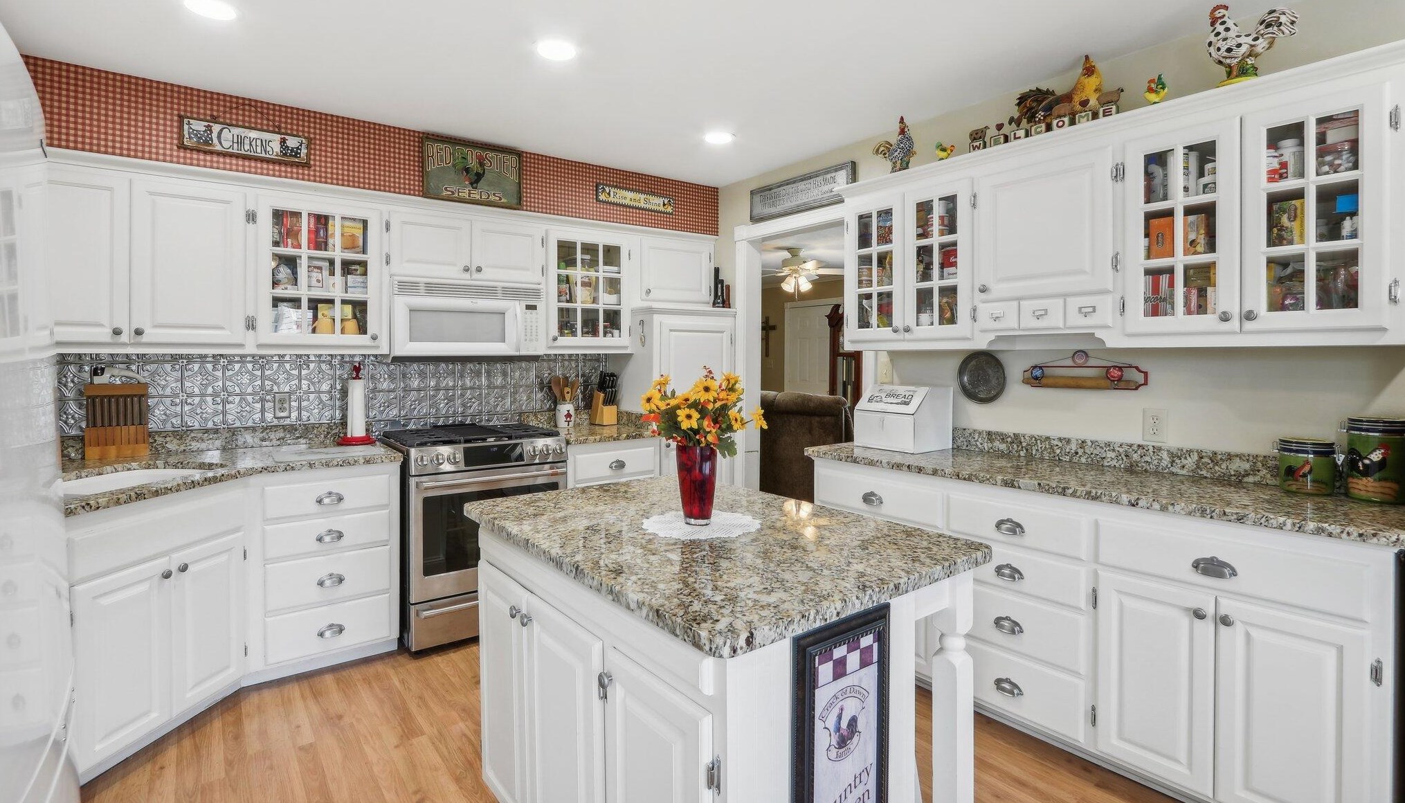 1905 S Browns Lake Dr, Lyons, WI 53105