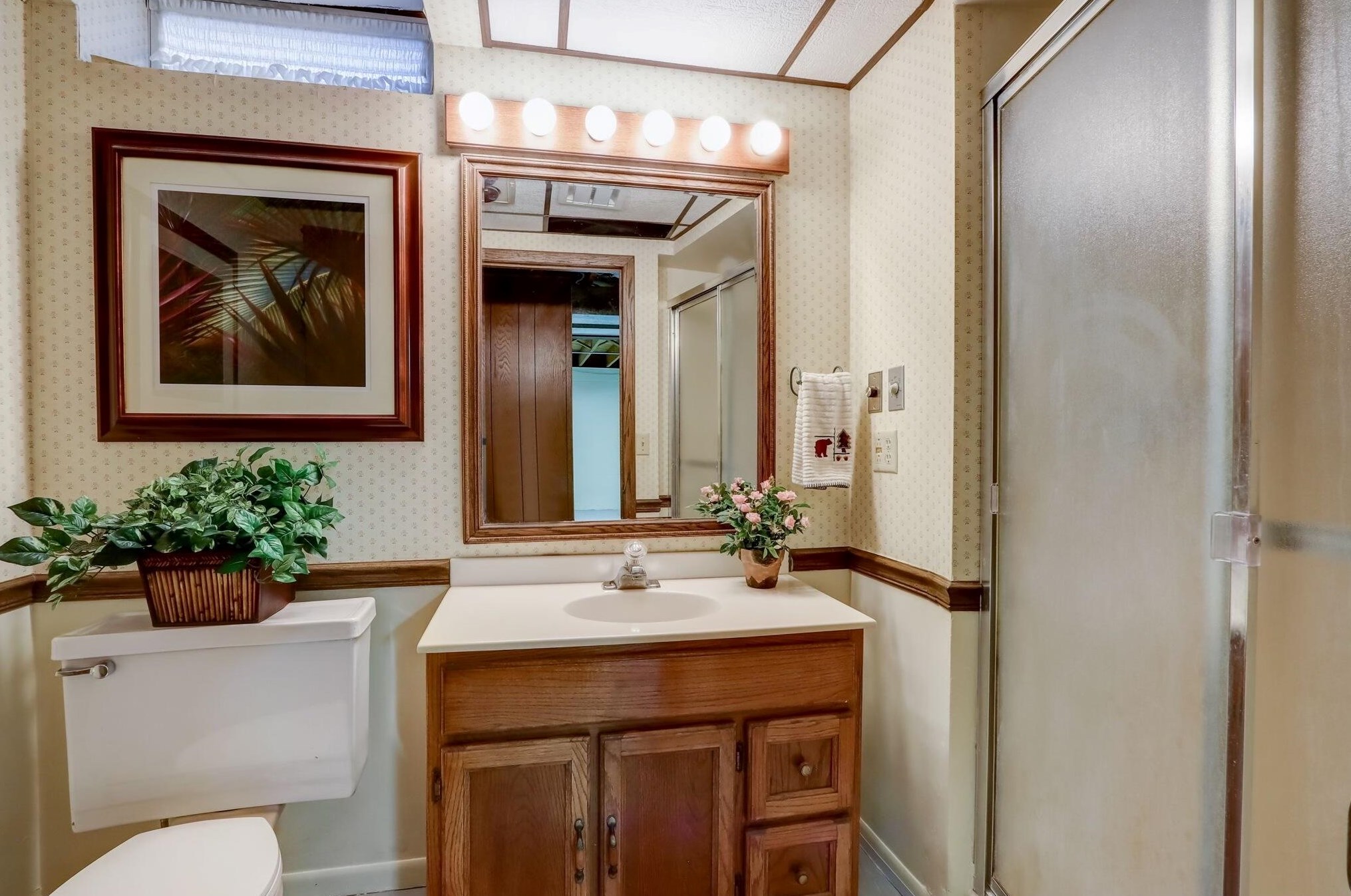 6426 Glenbrook Rd, Milwaukee WI  53223-1540 exterior