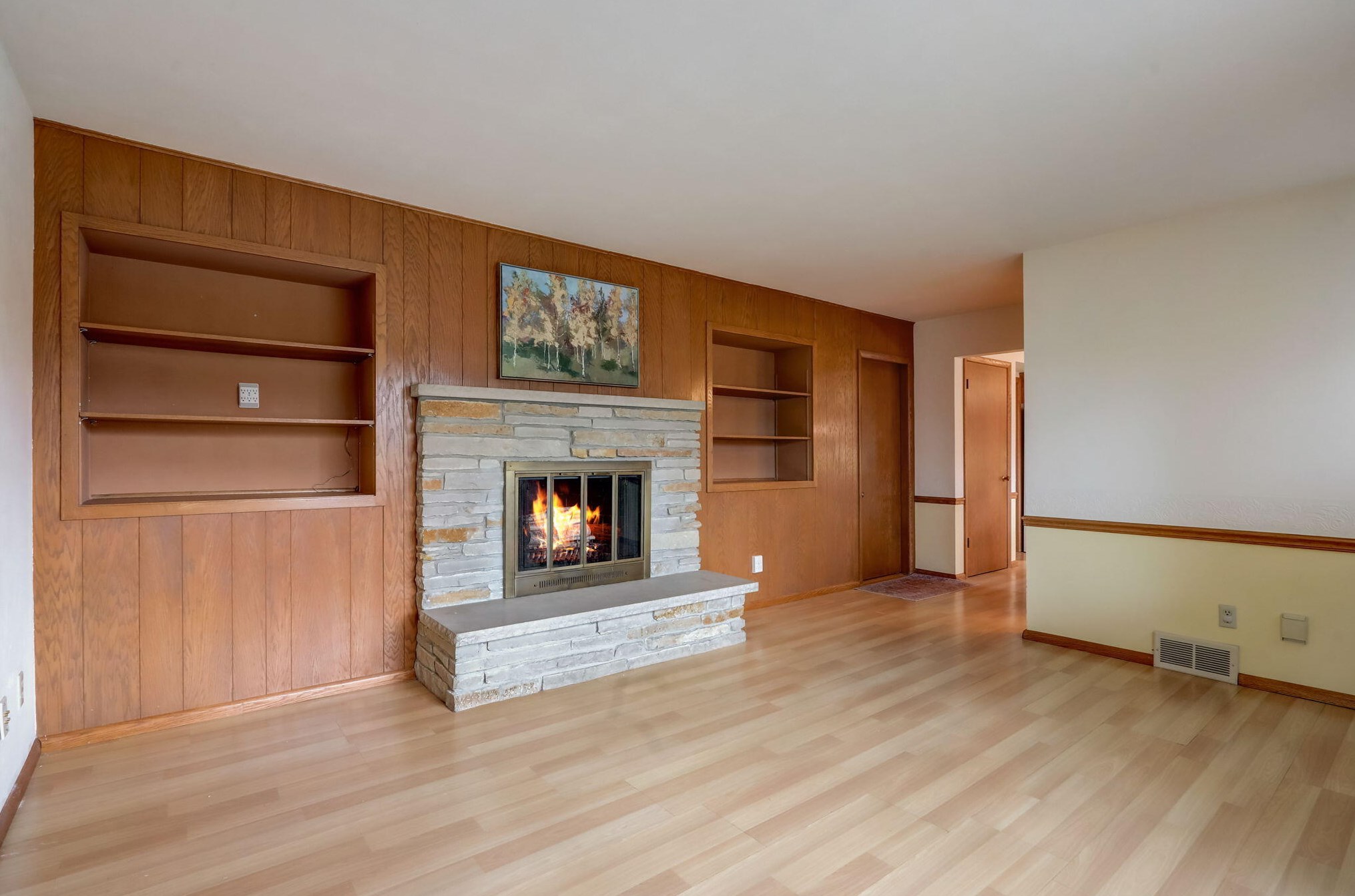 6426 Glenbrook Rd, Milwaukee WI  53223-1540 exterior