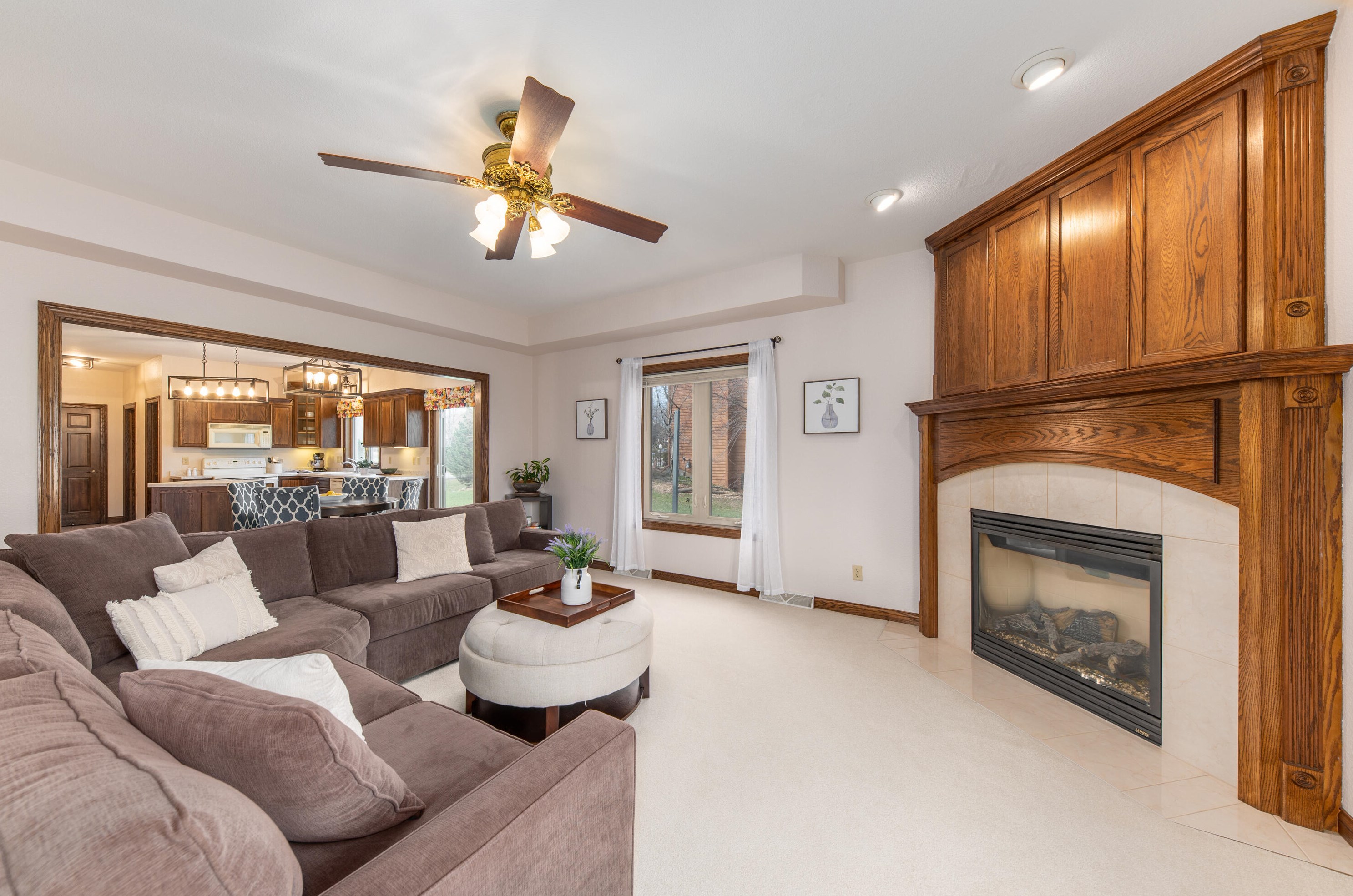 10932 Heritage Dr, Milwaukee WI  53224-5036 exterior