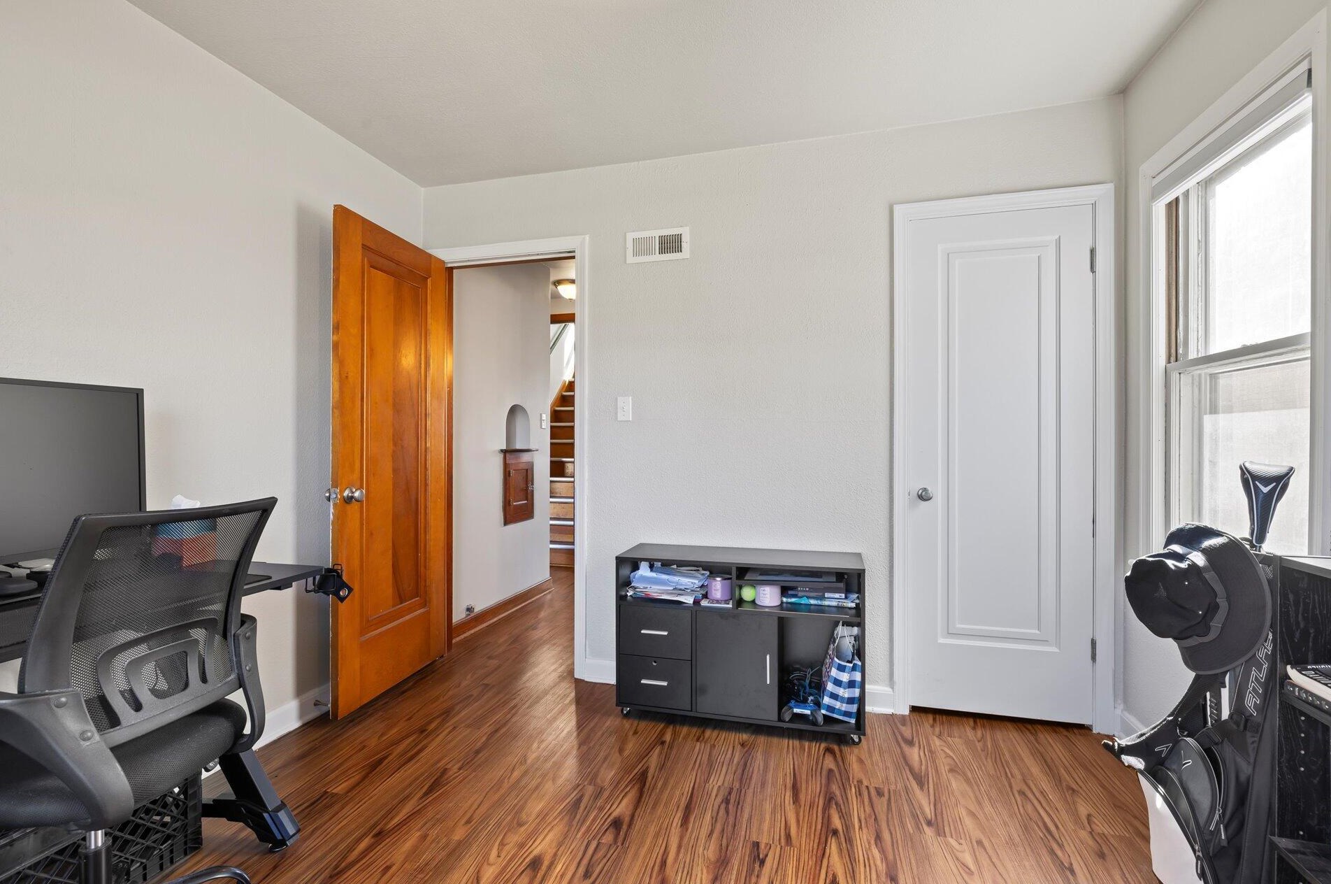 2944 76, Milwaukee WI 53219-2828 exterior