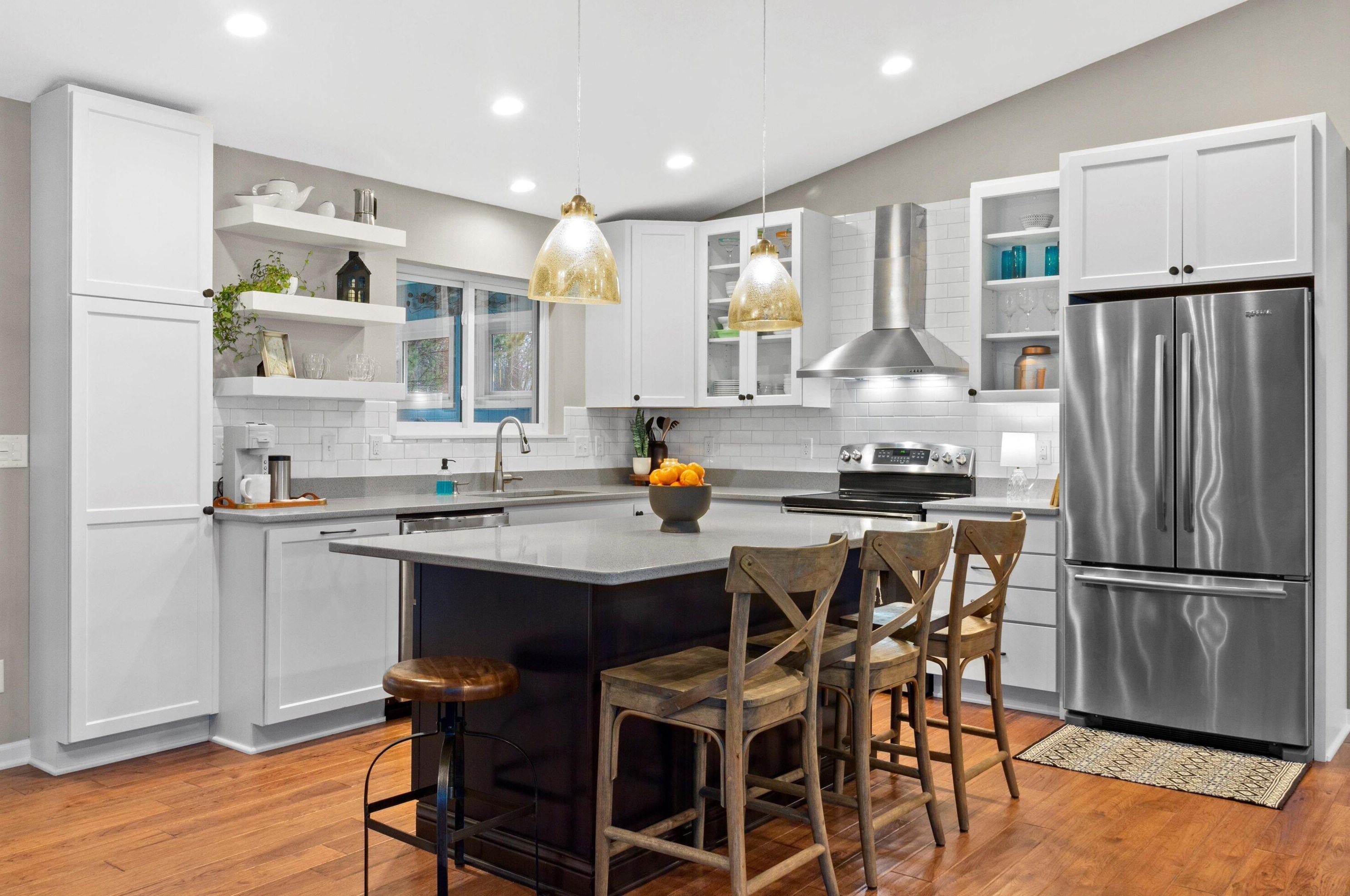 401 Prairie Hill Way, Waterford, WI 53185