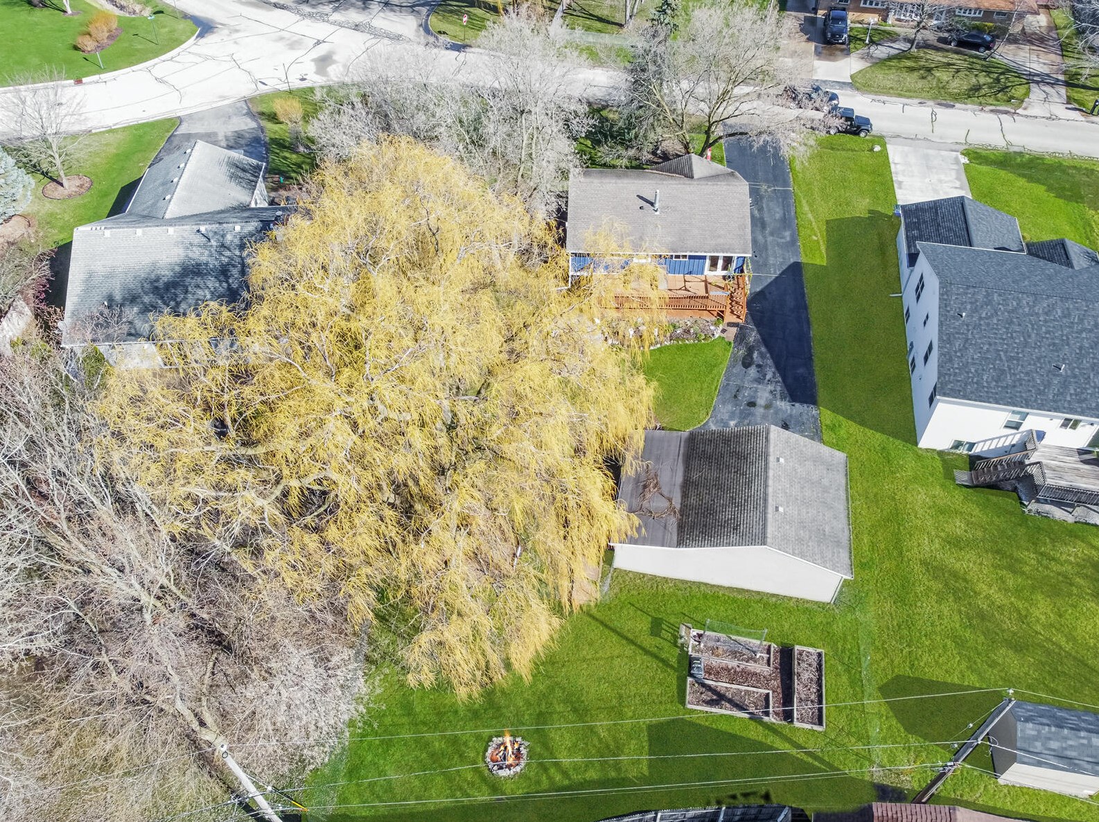 4225 122nd St, Kenosha WI  53158-3921 exterior