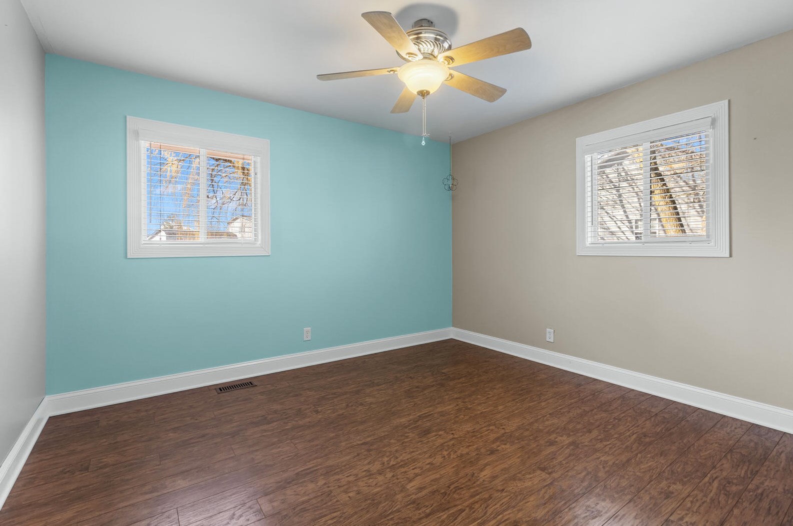 4225 122nd St, Kenosha WI  53158-3921 exterior