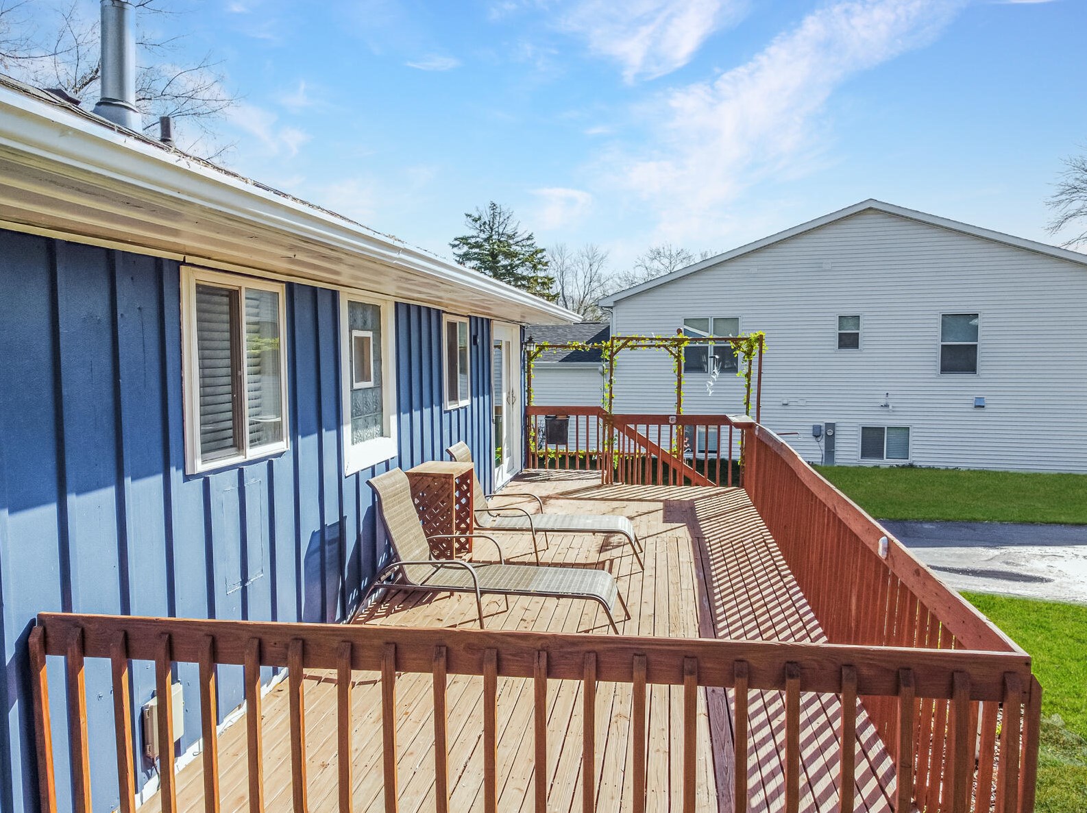 4225 122nd St, Kenosha WI  53158-3921 exterior