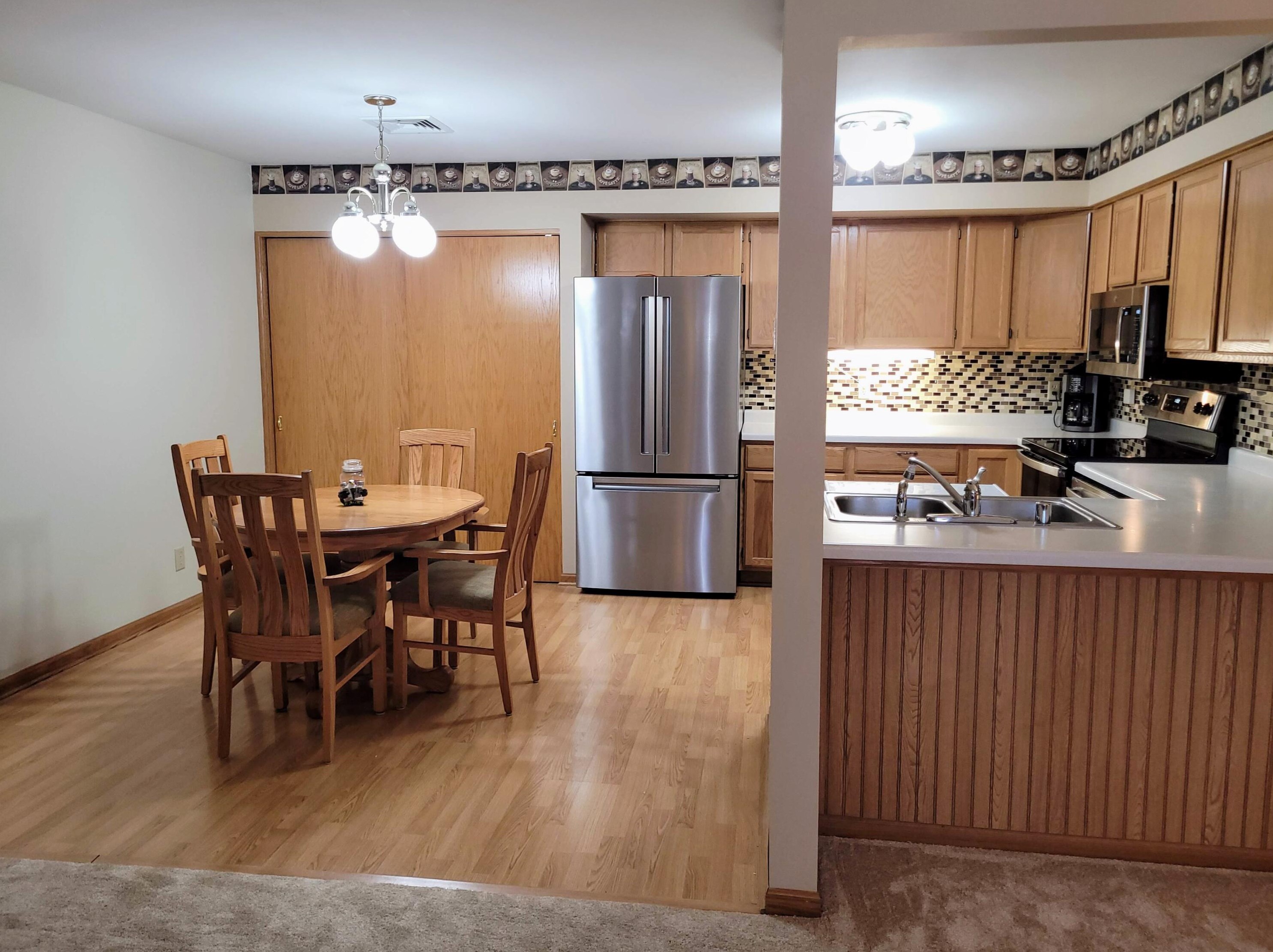 2112 Woodburn Rd, Waukesha, WI 53188-7501
