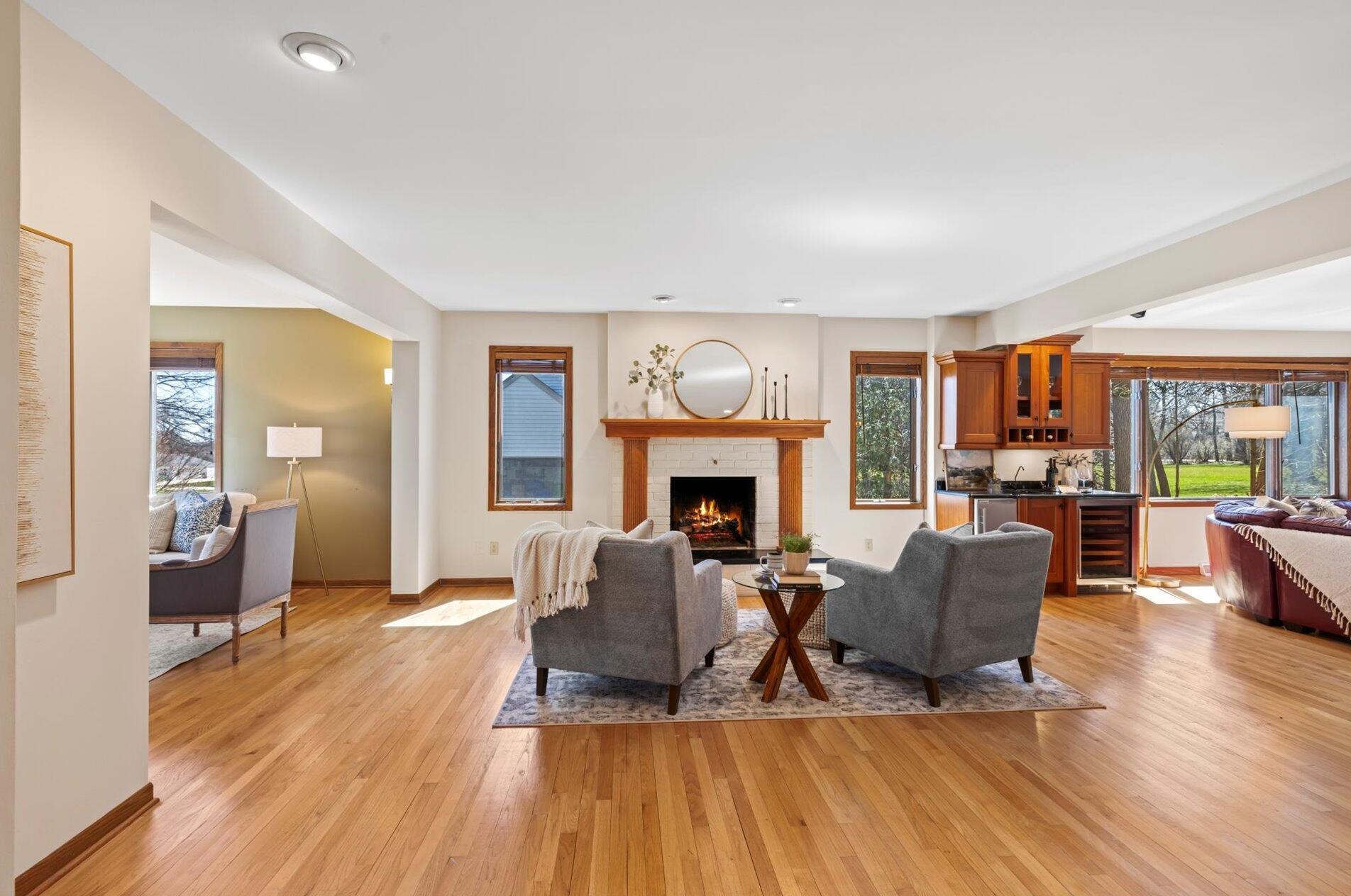 4475 Shagbark Ln, Brookfield, WI 53005-1475