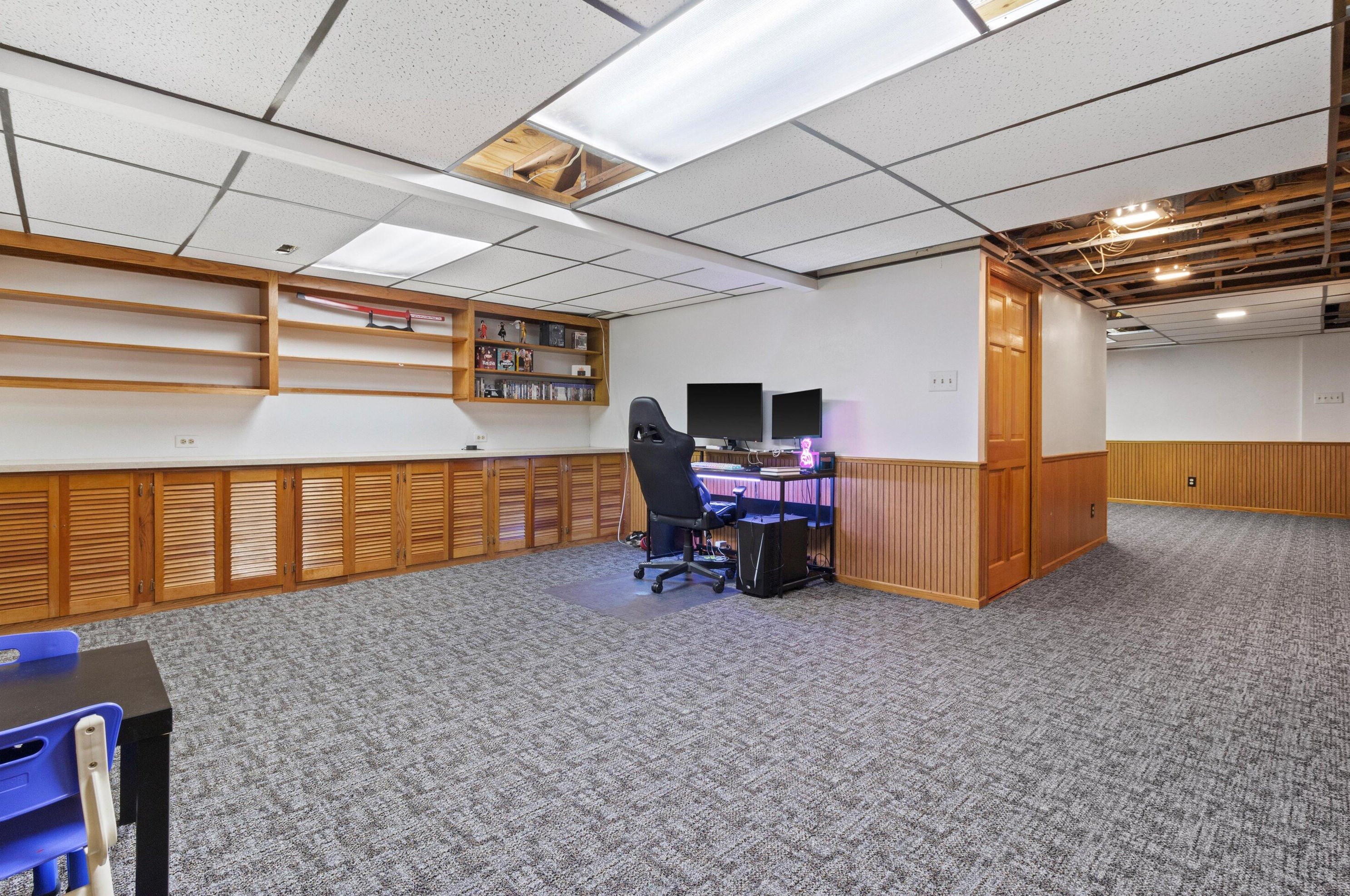 4203 College Ave, Milwaukee WI  53221-4548 exterior