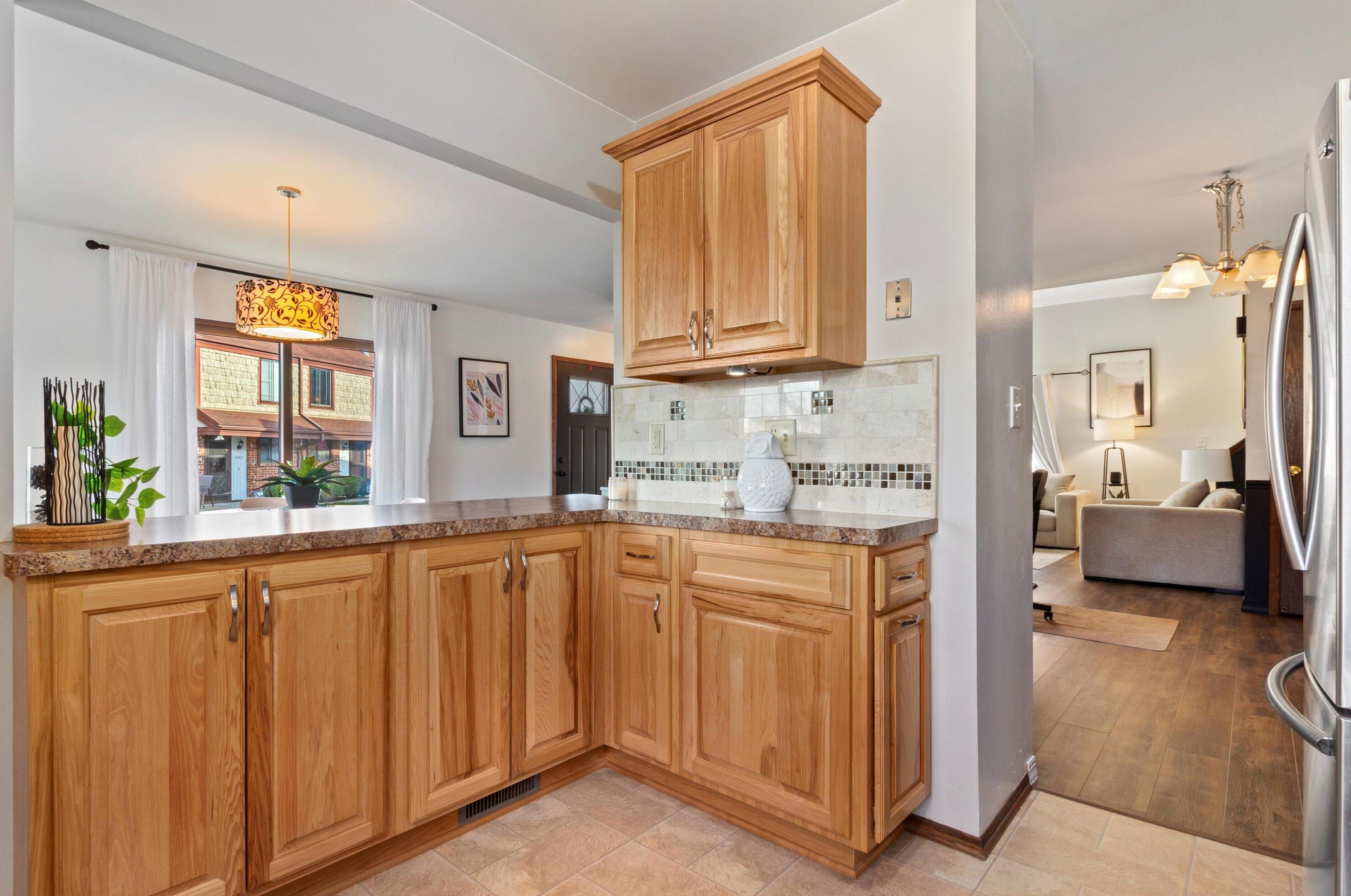 4203 College Ave, Milwaukee WI  53221-4548 exterior