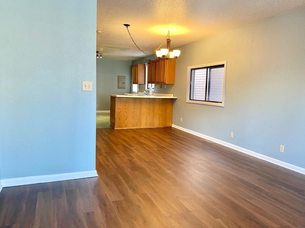 2510 Bartlett Ave, Milwaukee WI  53211-3951 exterior