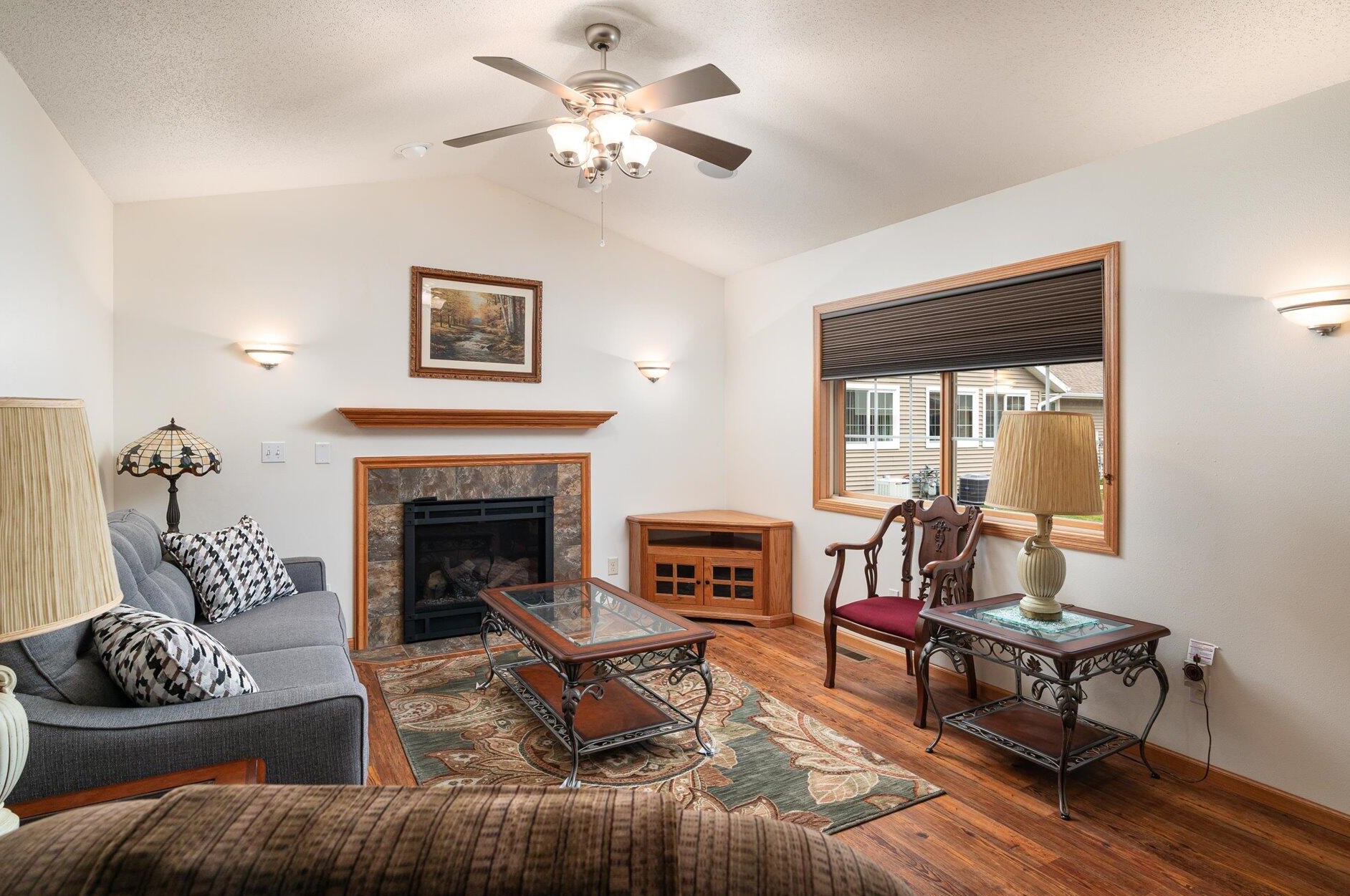 3034 Lakota Pl, La Crosse, WI 54601