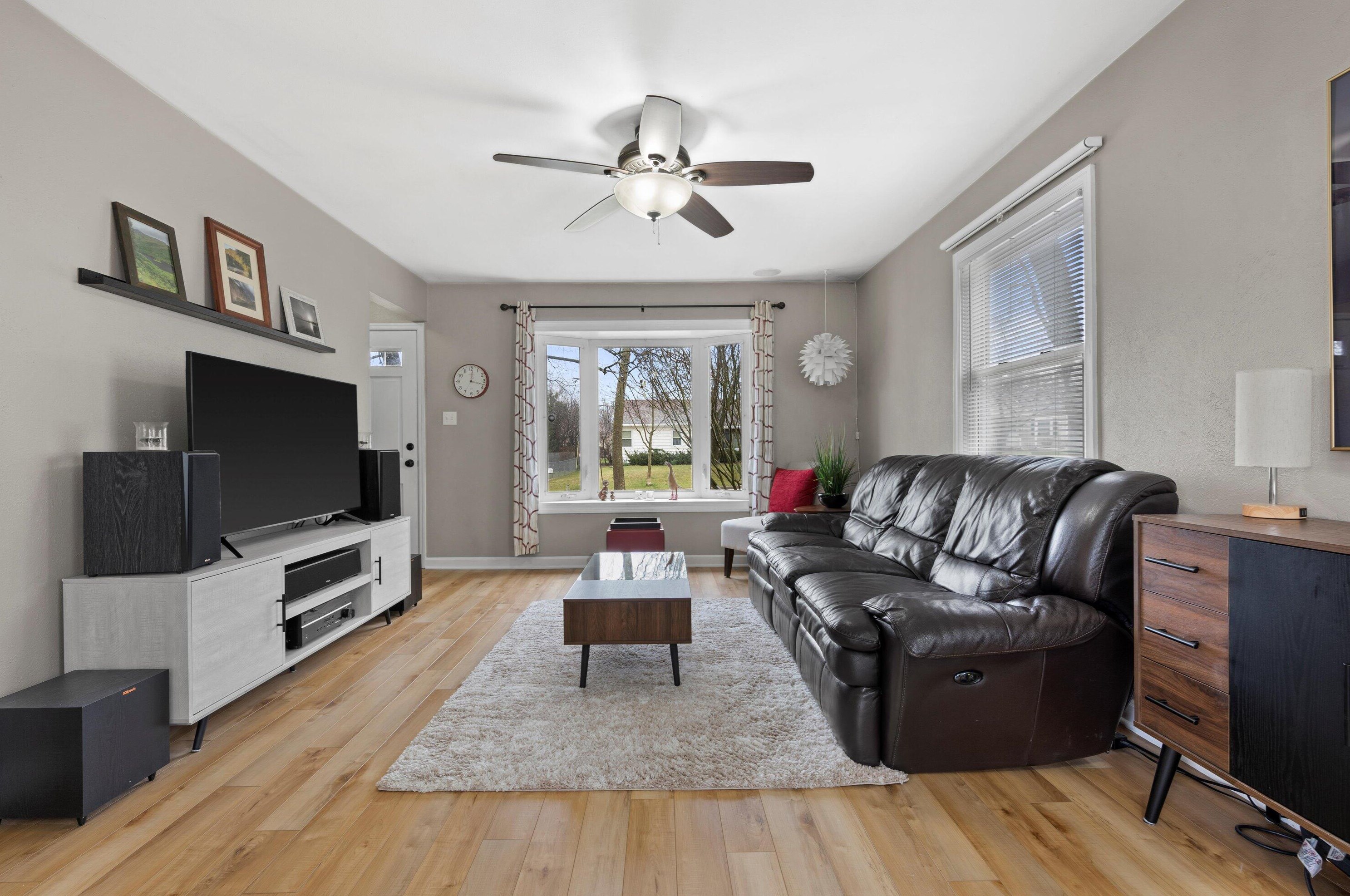 4365 Glenway St, Milwaukee WI 53222-1118 exterior