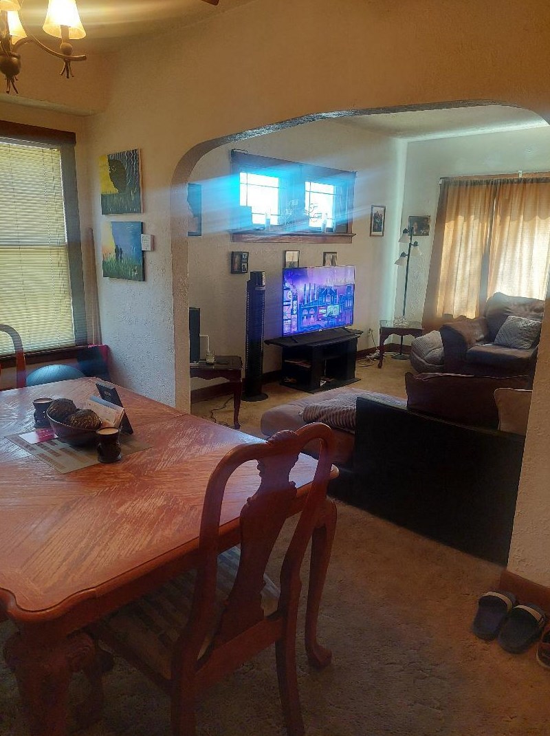 912 Nash St, Milwaukee WI 53206-1848 exterior