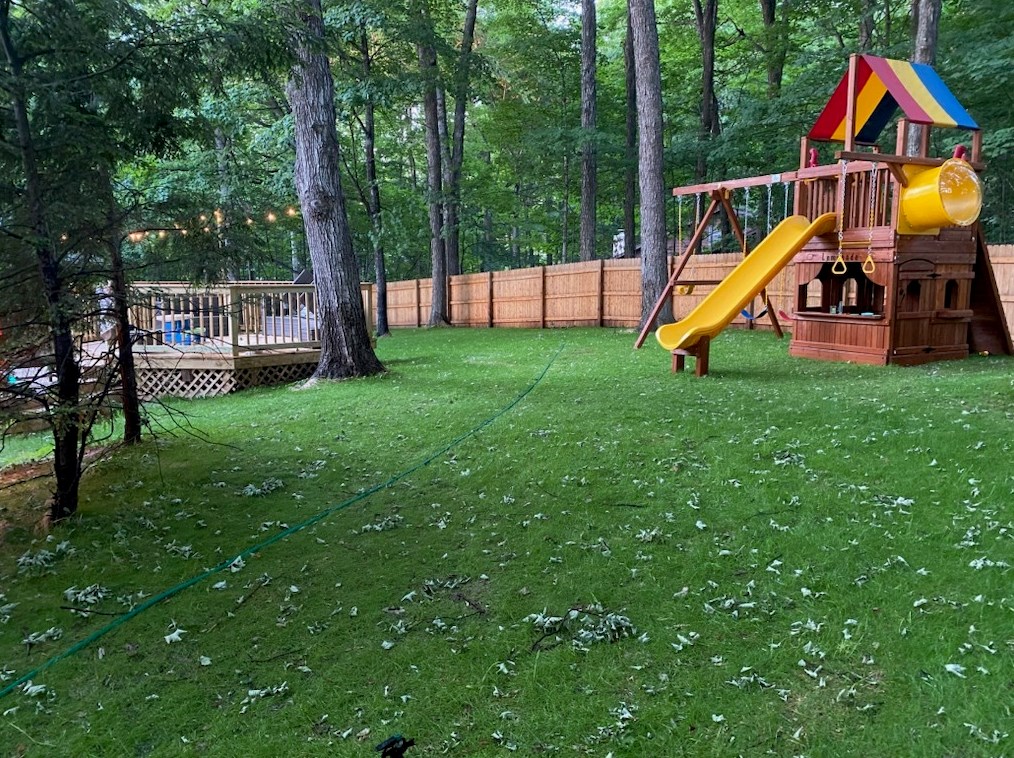 1882 Blackfoot Ct, Grafton WI  53024-9578 exterior