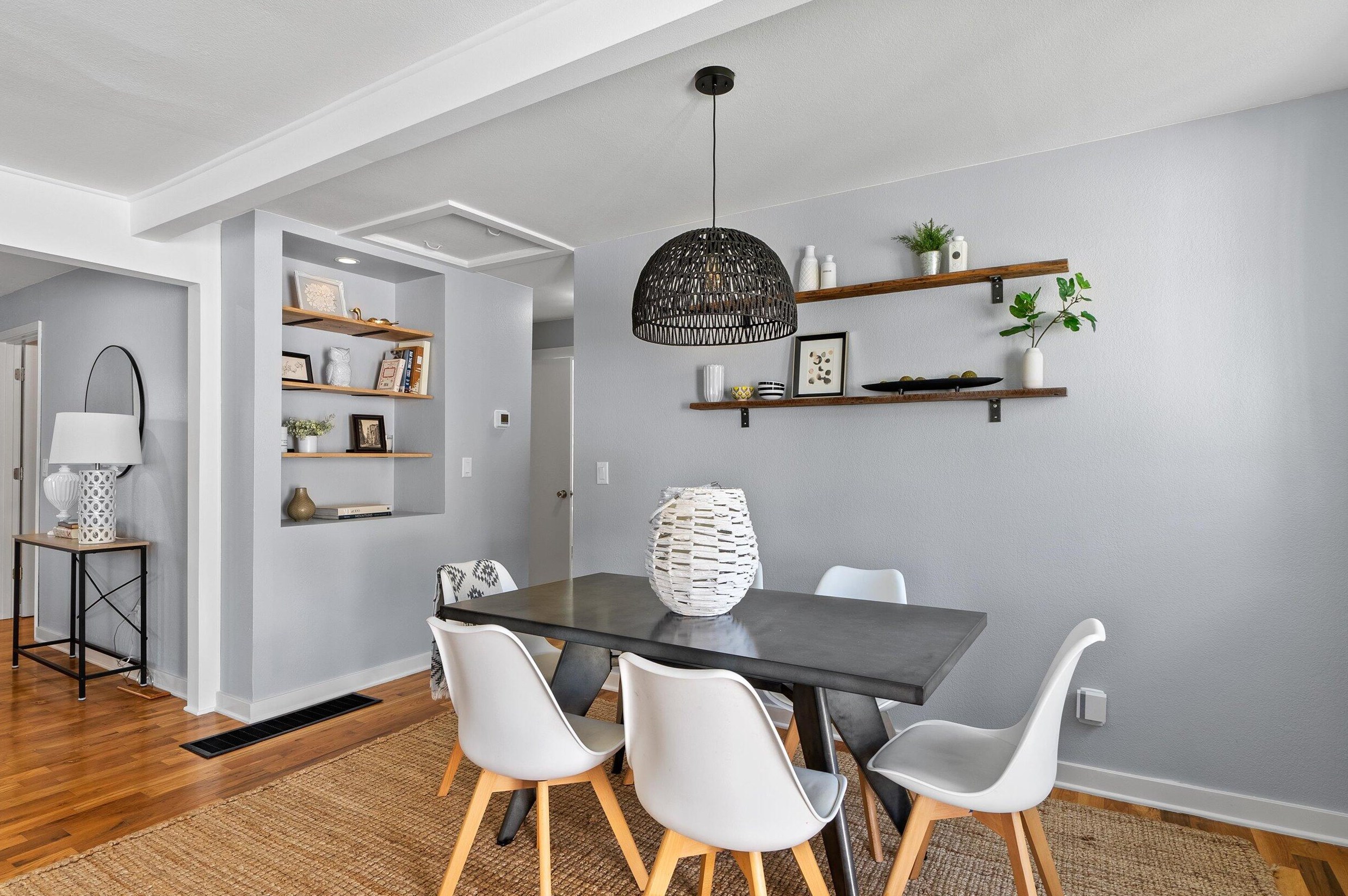 3308 Ellen St, Milwaukee WI  53207-3151 exterior