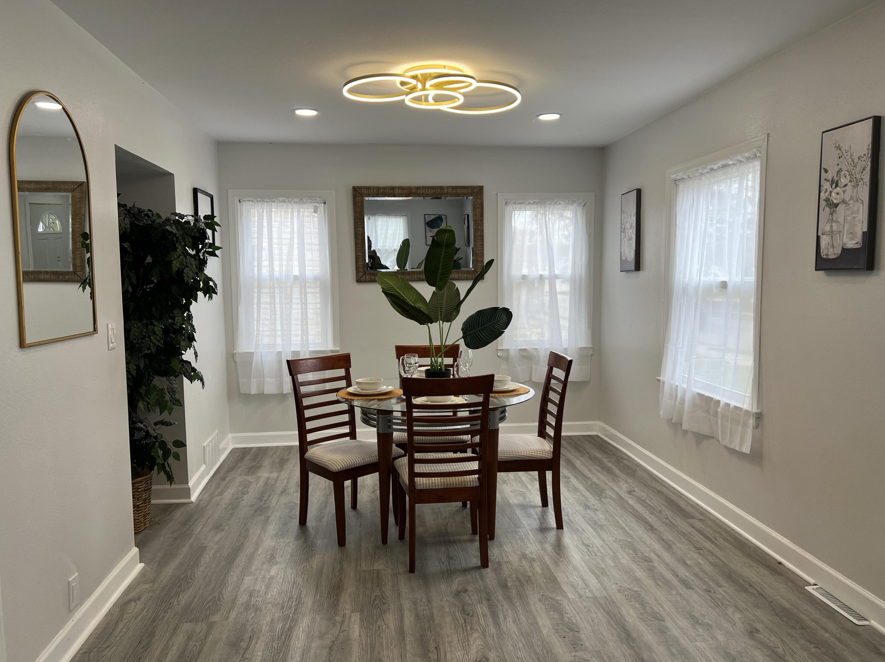 5151 49th St, Milwaukee WI  53218-4324 exterior