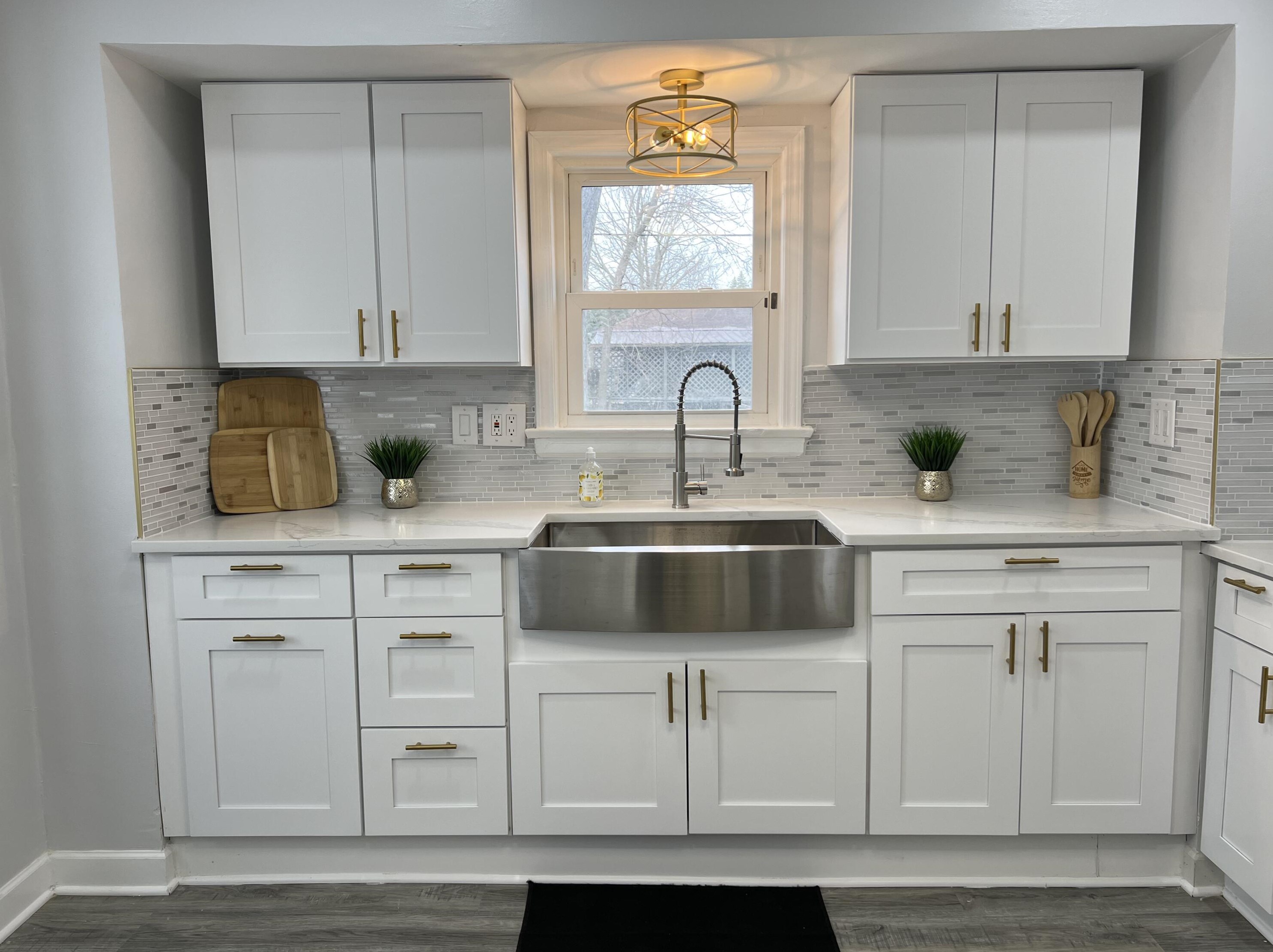 5151 49th St, Milwaukee WI  53218-4324 exterior