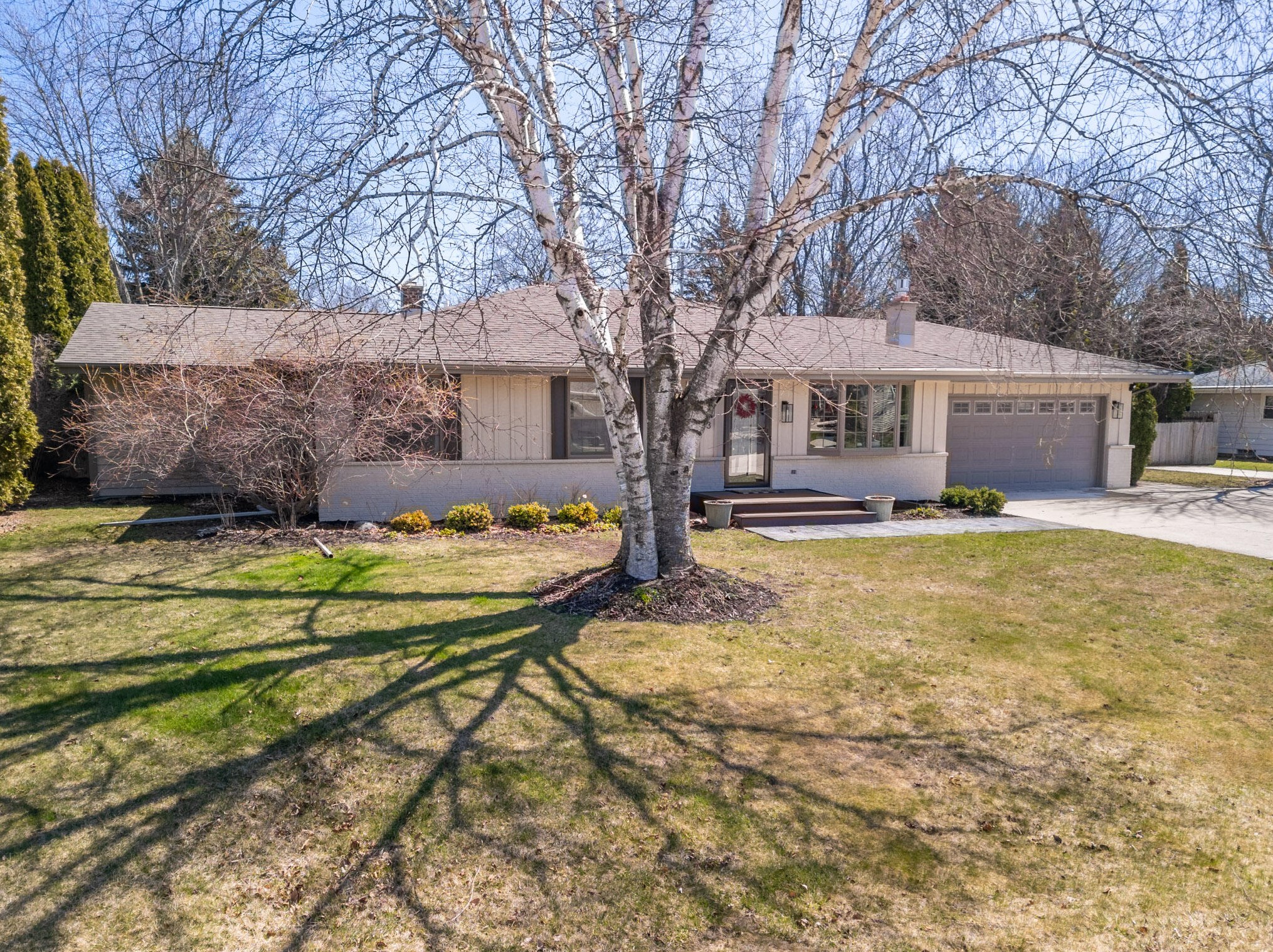 4013 N 47th Pl, Sheboygan, WI 53083