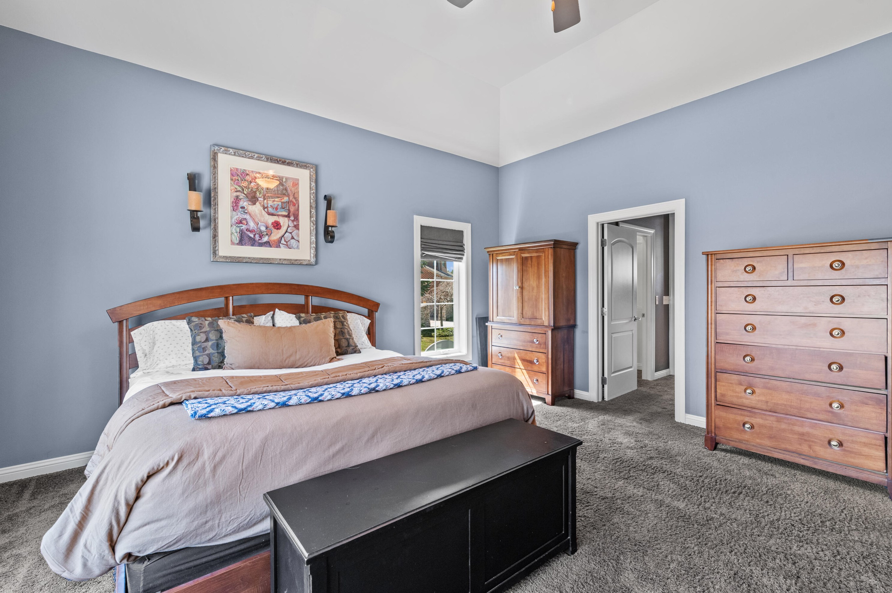 15785 Choctaw Trl, Brookfield WI  53005-5596 exterior